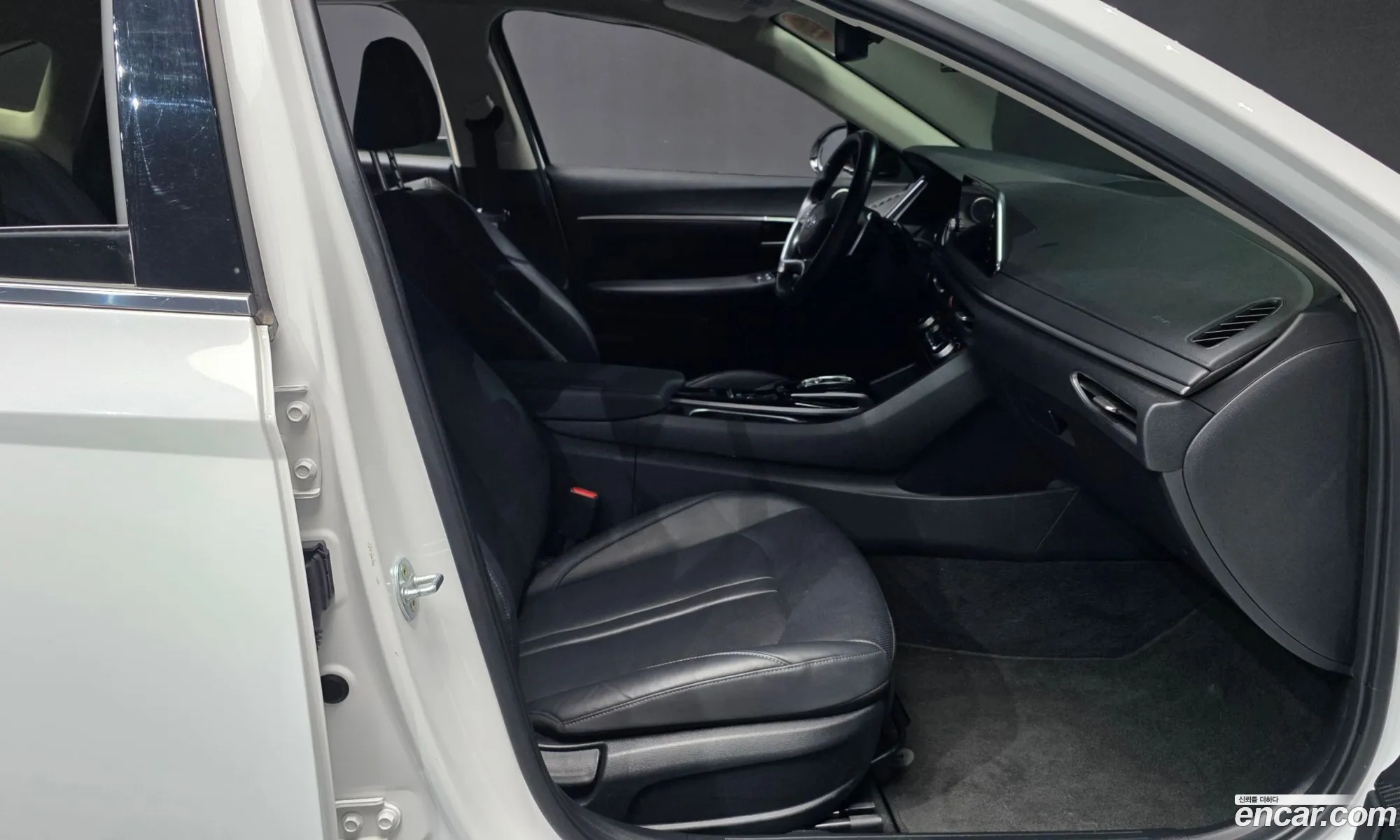Hyundai Sonata 2022 KMHL141EBNA247793 — 26