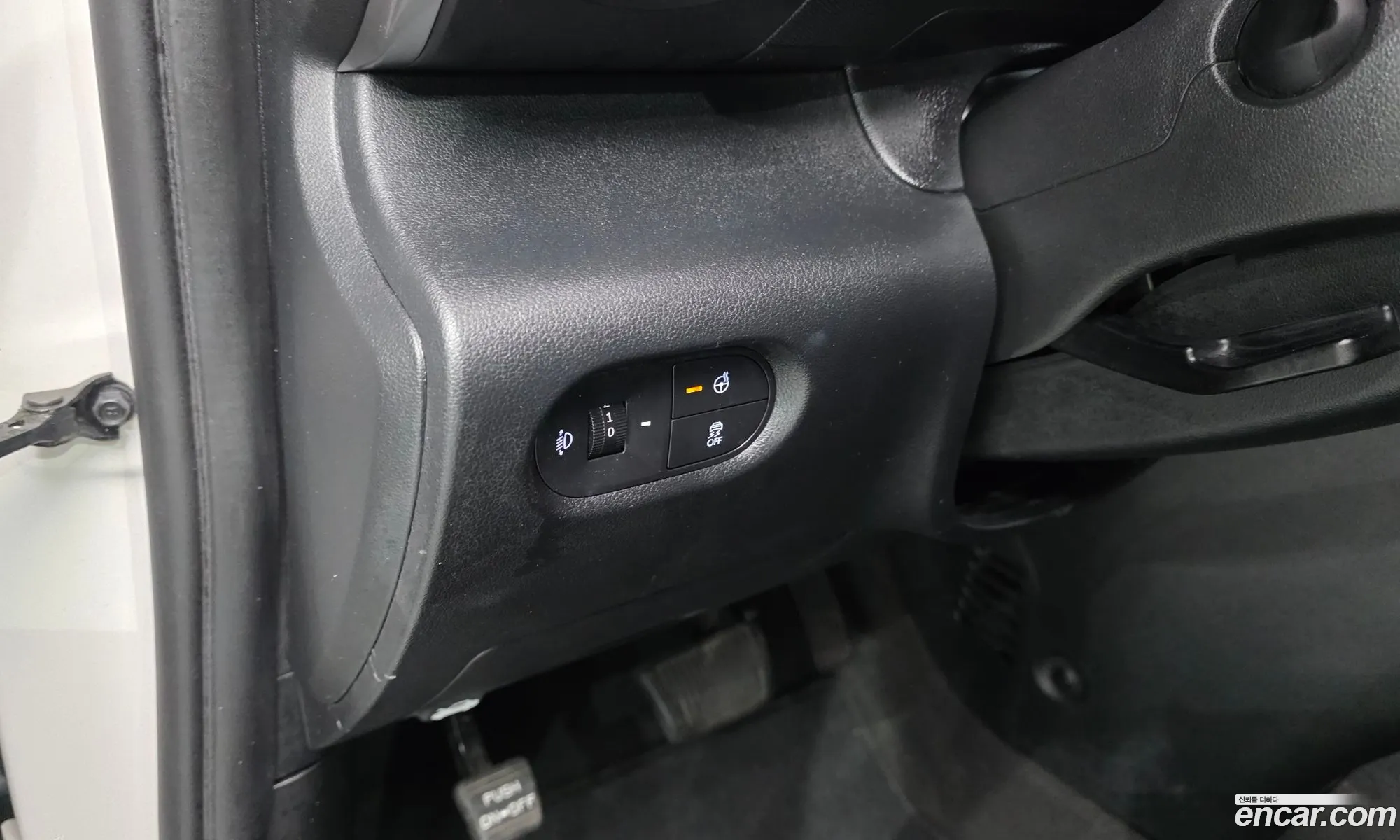 Hyundai Casper 2022 KMHB5518BPW043473 — 32