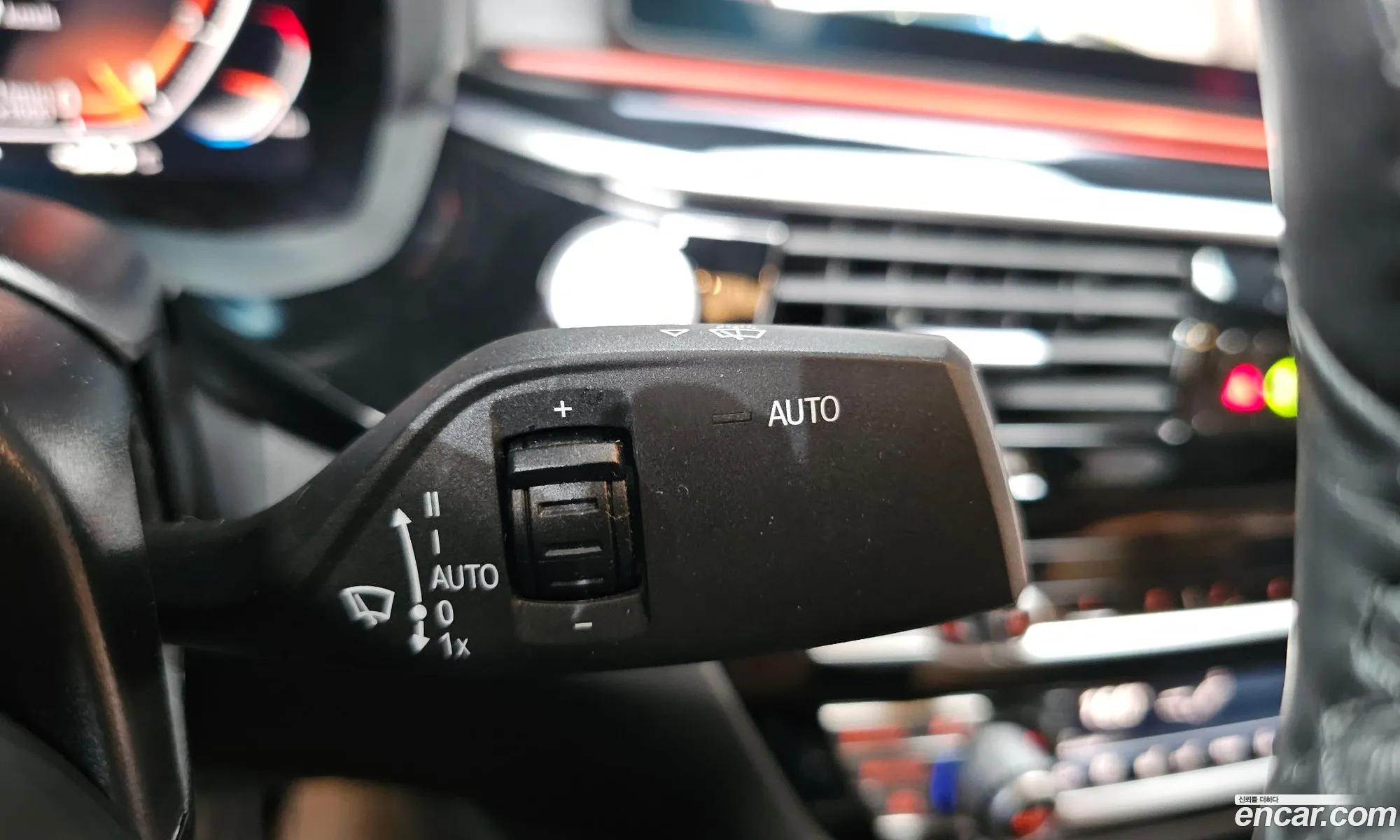 BMW 5 Series 2021 WBA71BH04MWX06352 — 7