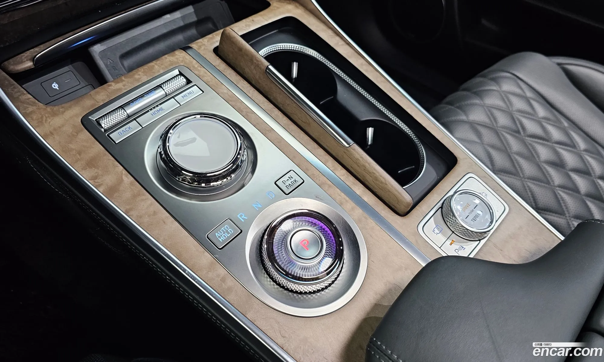 Genesis GV80 2023 — 25