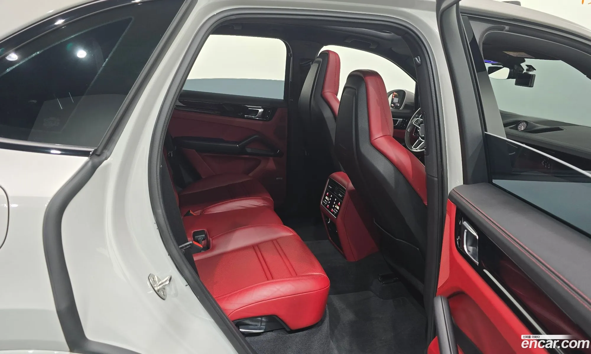 Porsche Cayenne 2021 WP1AA29Y6MDA05027 — 20