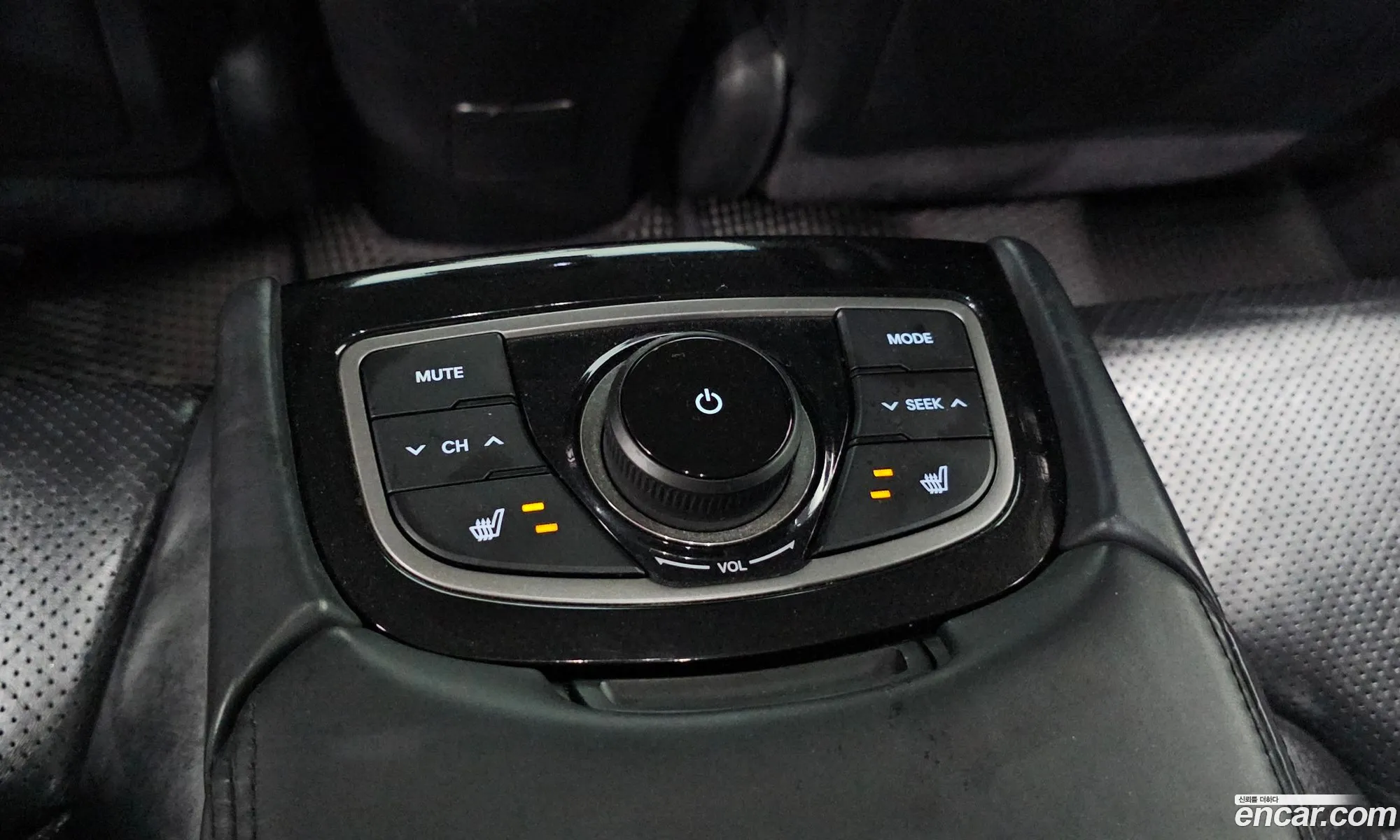 Hyundai Grandeur HG 2013 KMHFH41NBEA275872 — 17