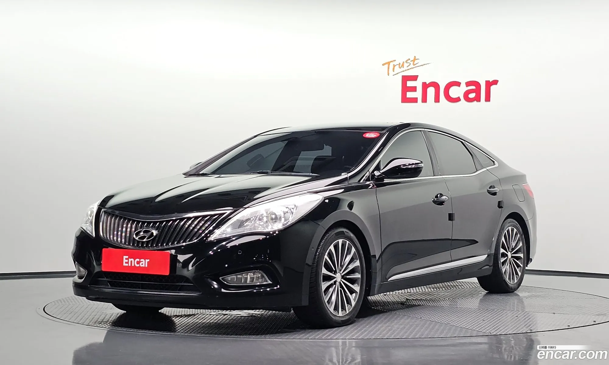 Hyundai Grandeur HG 2013 KMHFH41NBEA275872 — 19