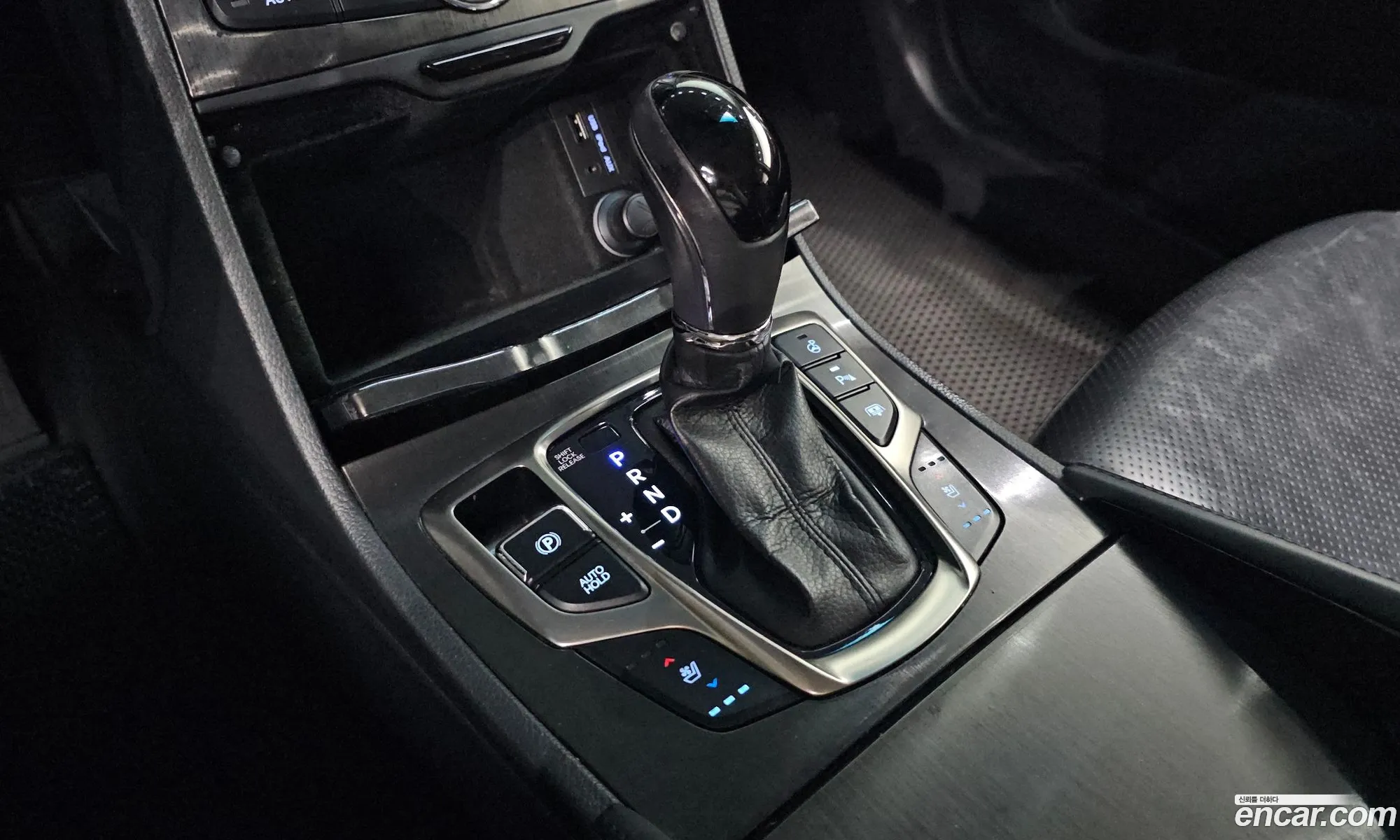 Hyundai Grandeur HG 2013 KMHFH41NBEA275872 — 11