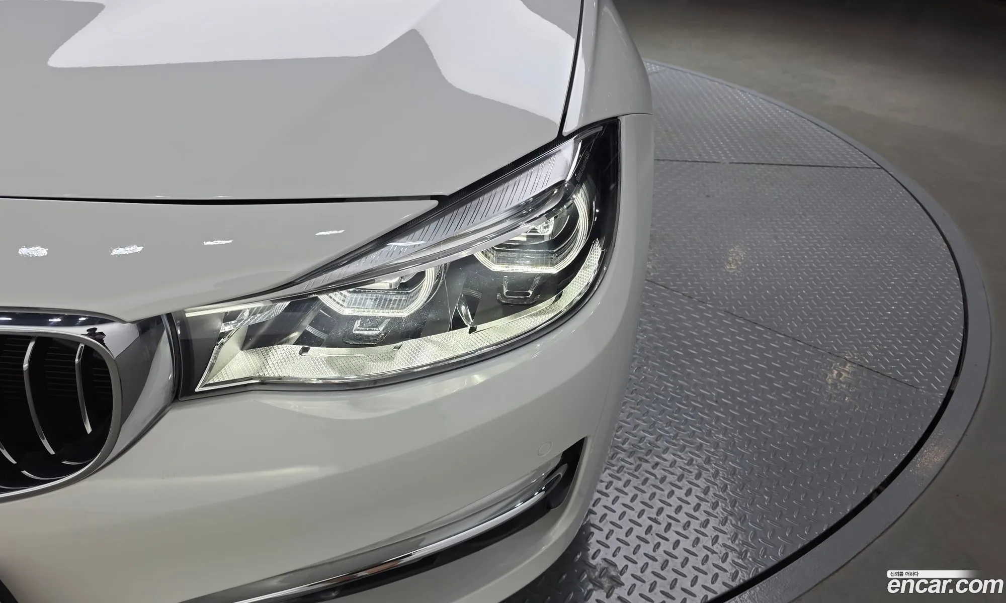 BMW 3 Series GT 2018 — 18