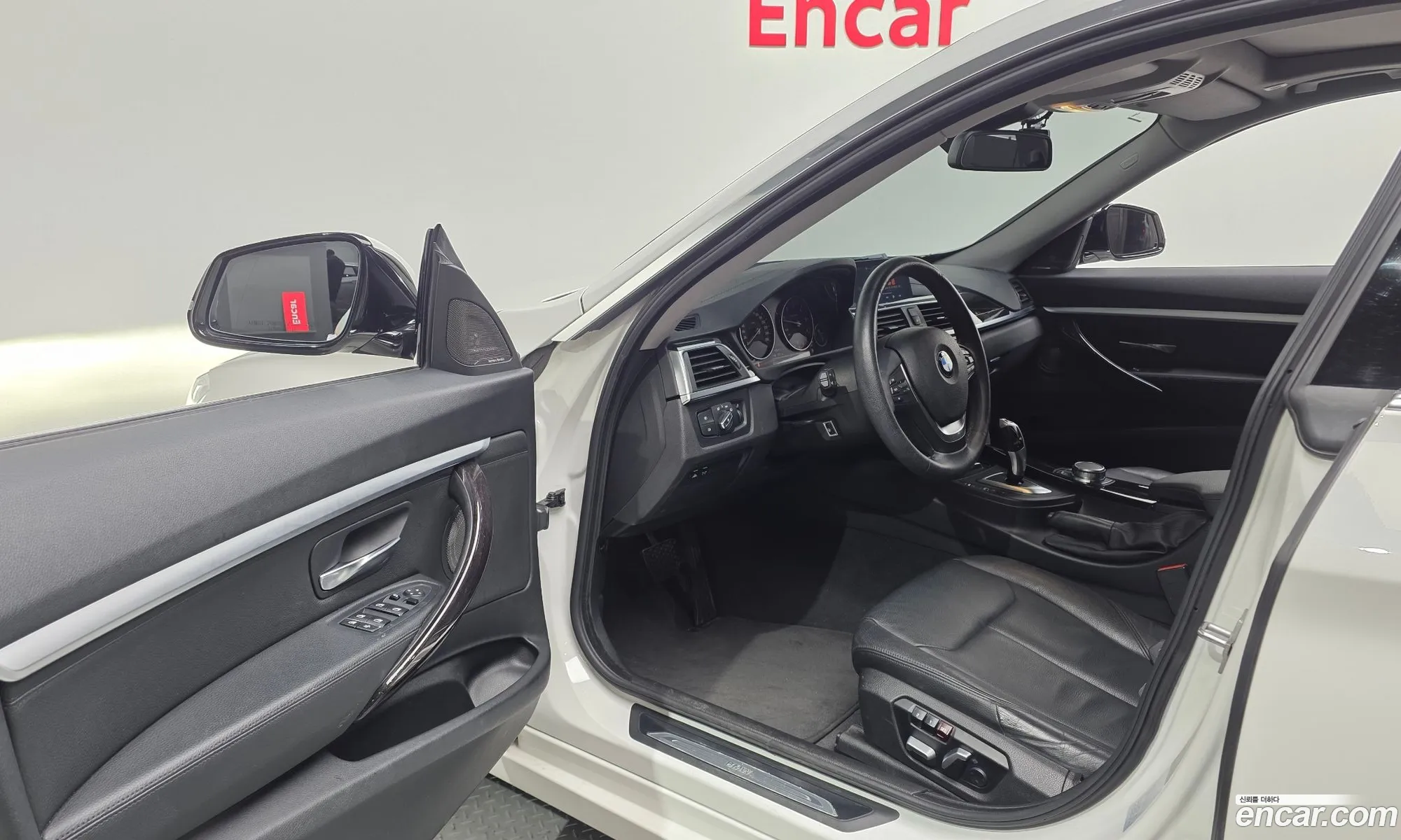 BMW 3 Series GT 2018 — 11