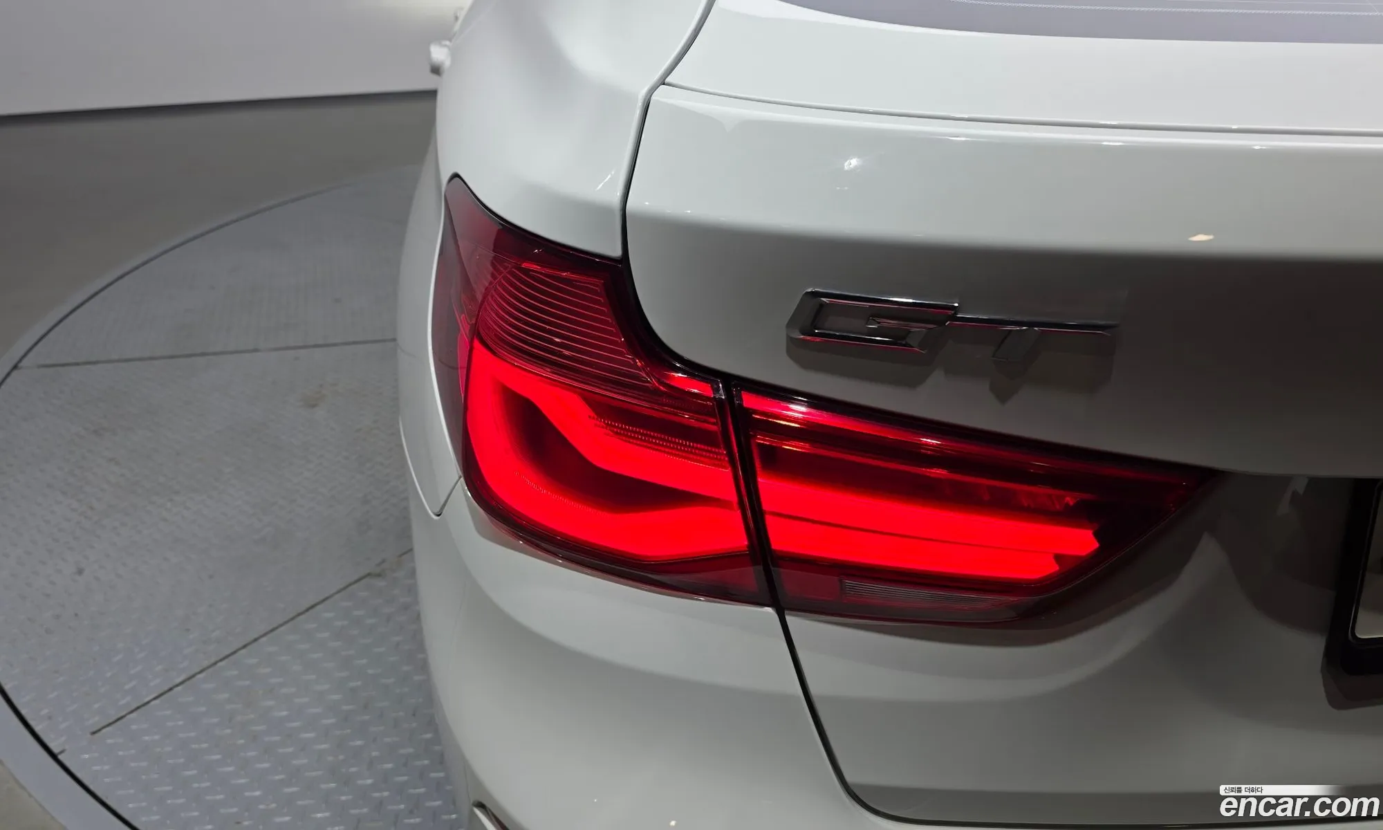 BMW 3 Series GT 2018 — 26