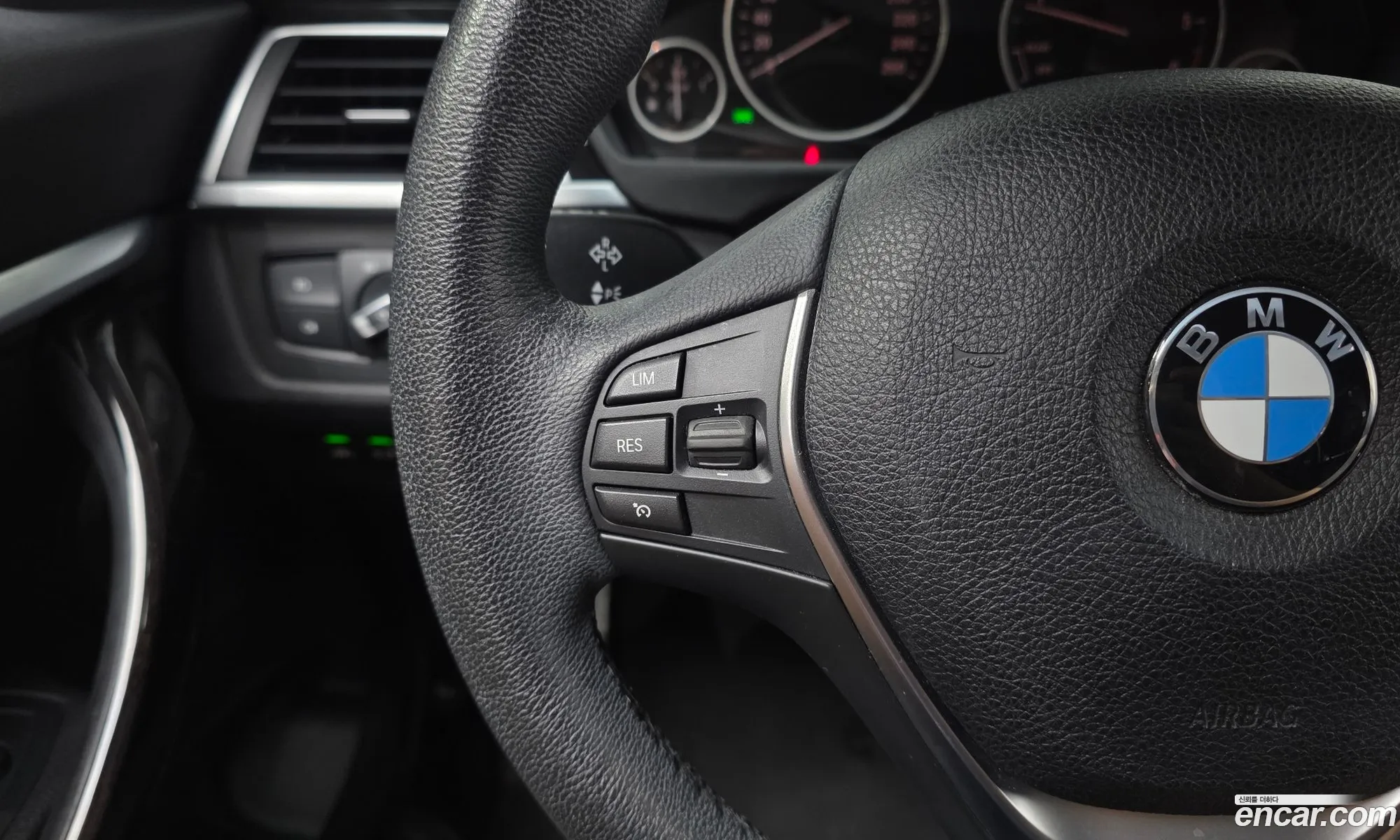 BMW 3 Series GT 2018 — 31