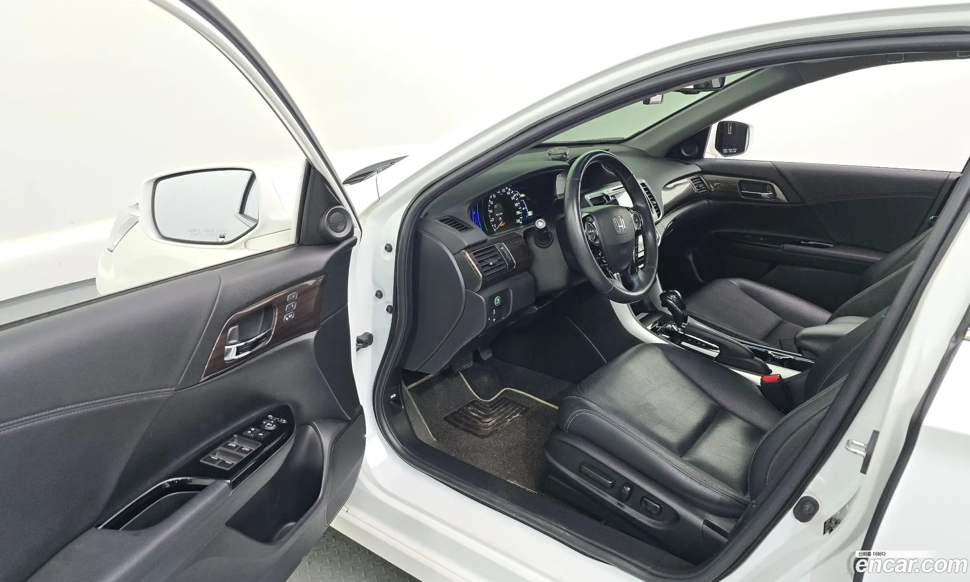 Honda All New Accord 2017 — 26