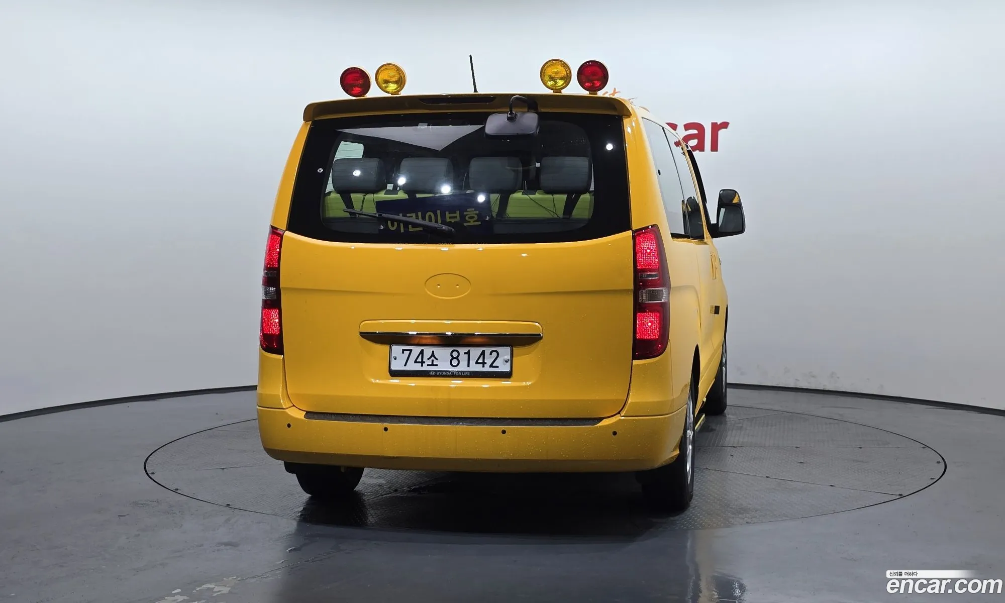 Hyundai Grand Starex 2019 — 16