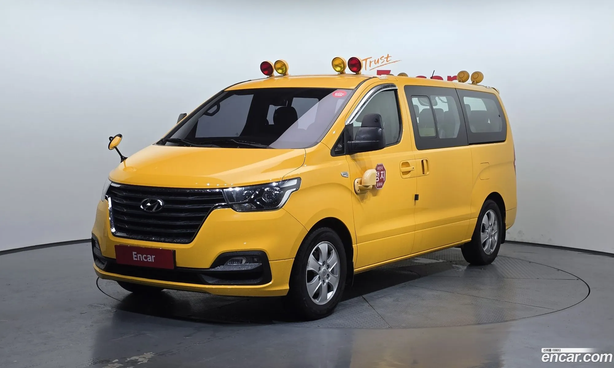 Hyundai Grand Starex 2019 — 20