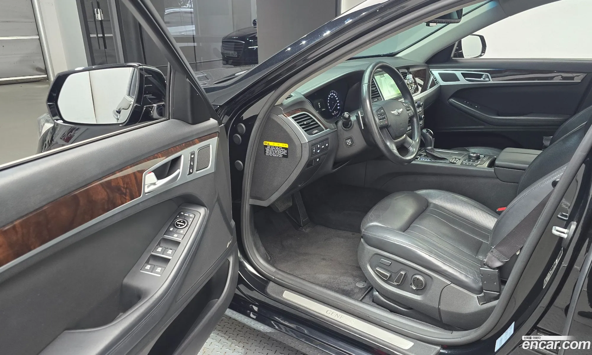 Hyundai Genesis DH 2014 KMHGM41DBEU004197 — 6