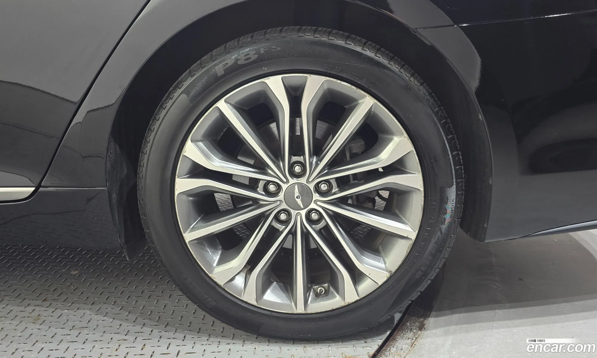 Hyundai Genesis DH 2014 KMHGM41DBEU004197 — 26
