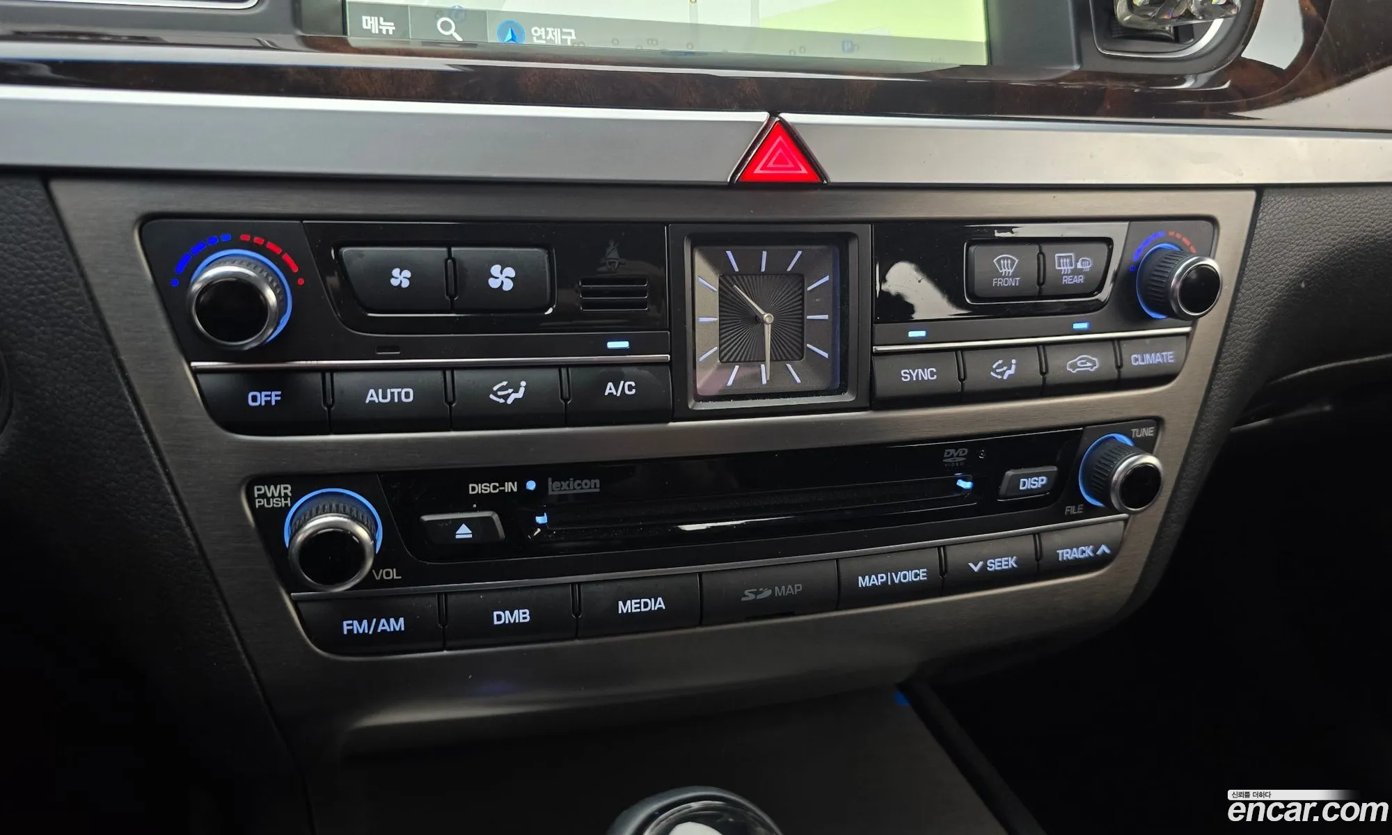 Hyundai Genesis DH 2014 KMHGM41DBEU004197 — 4