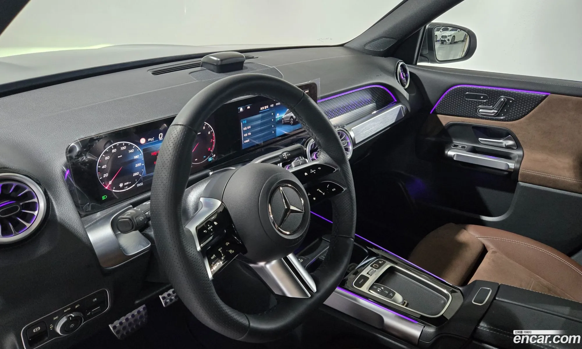 Mercedes-Benz GLB-Class X247 2025 — 11