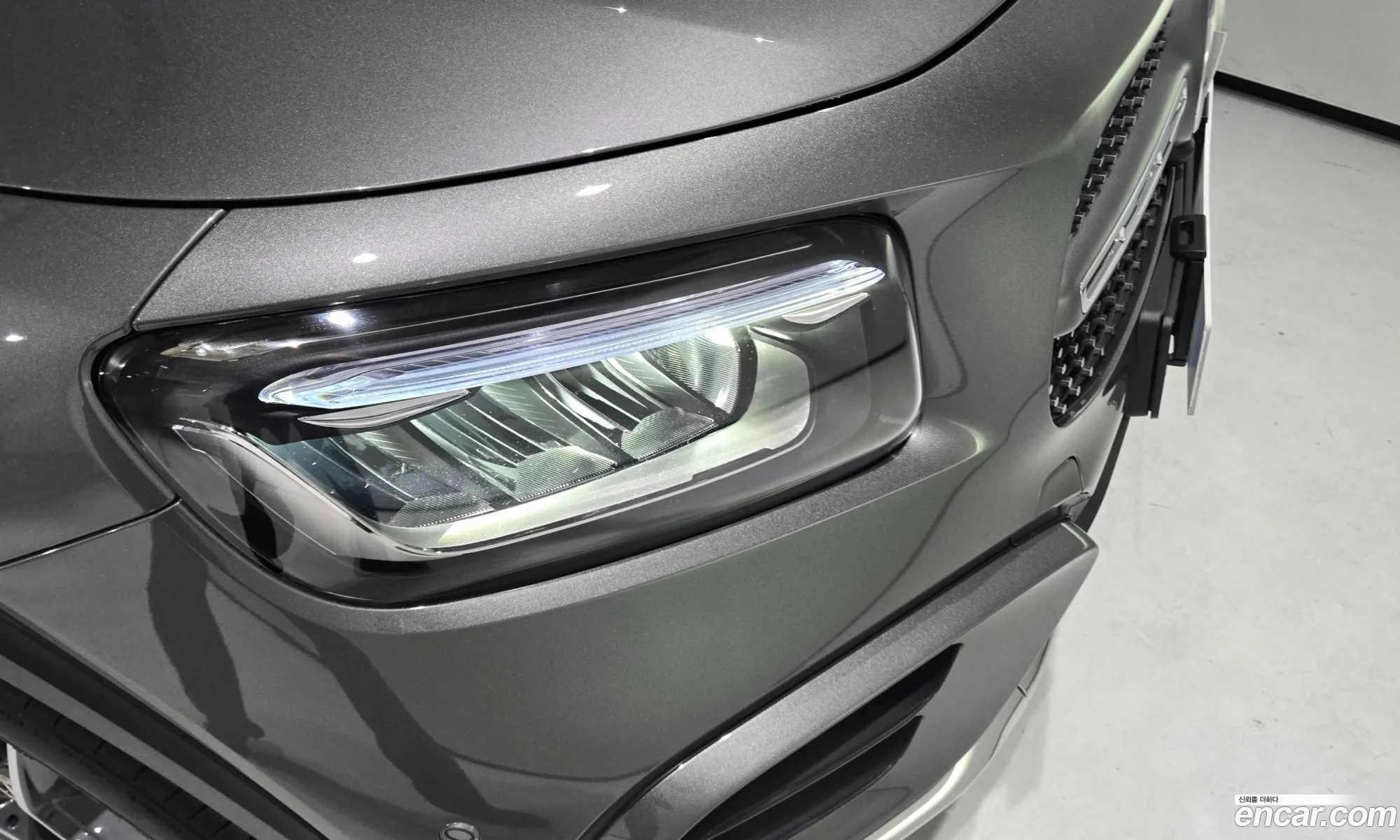 Mercedes-Benz GLB-Class X247 2025 — 6