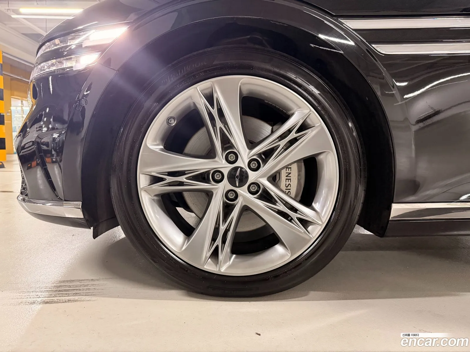 Genesis G90 2022 — 14