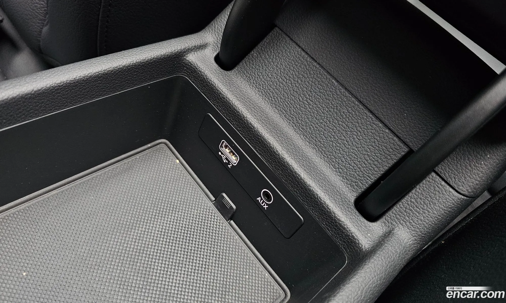 Audi A4 2018 WAUZZZF44JA169166 — 10