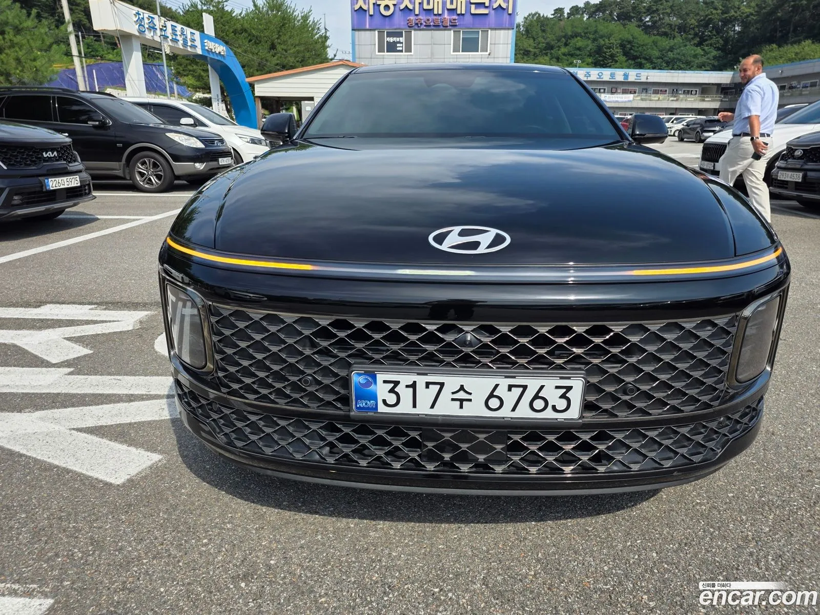 Hyundai Grandeur Hybrid