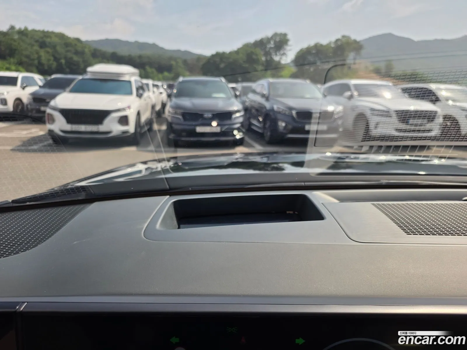 Hyundai Grandeur Hybrid