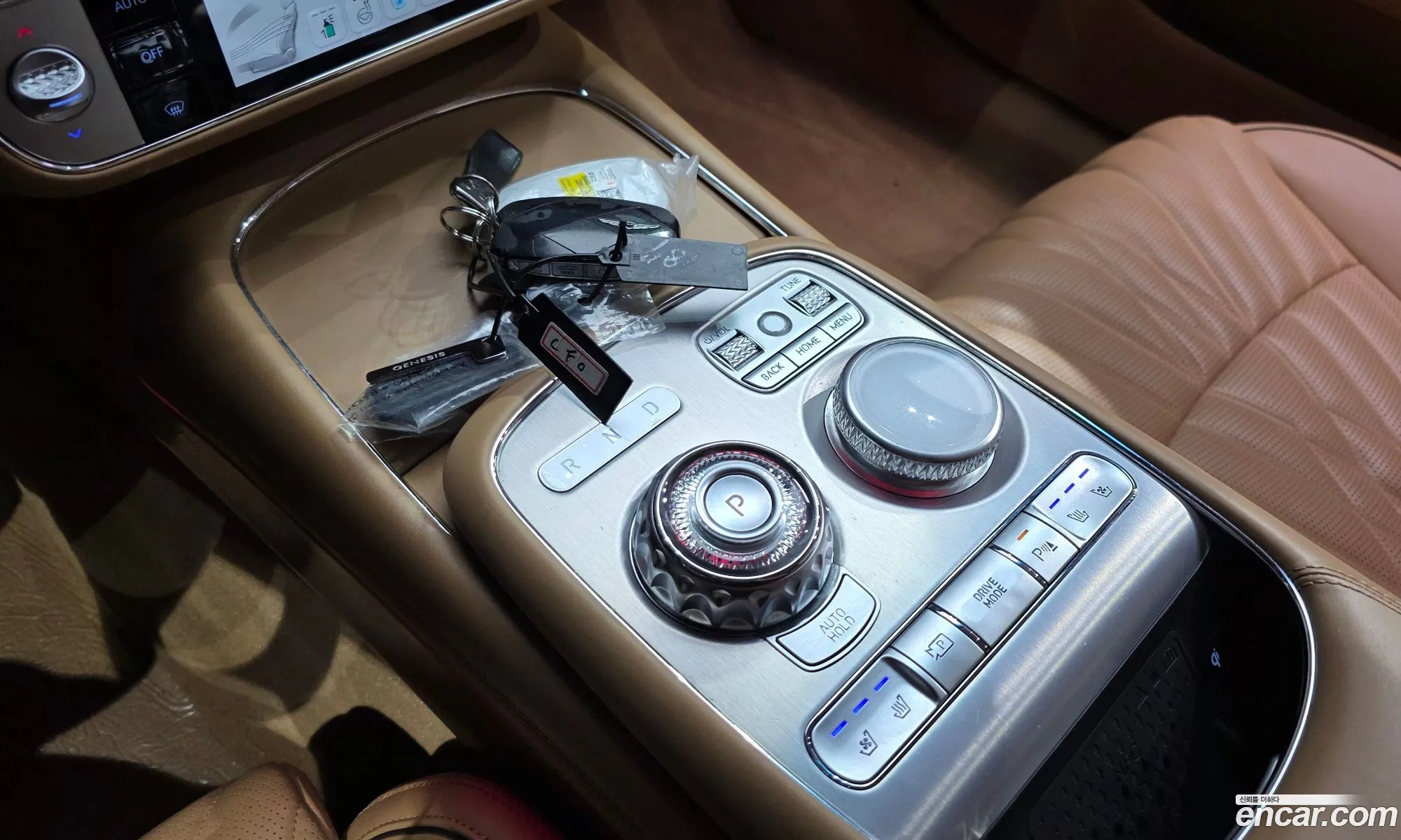 Genesis G90 2022 KMTFA41DDNU008137 — 7