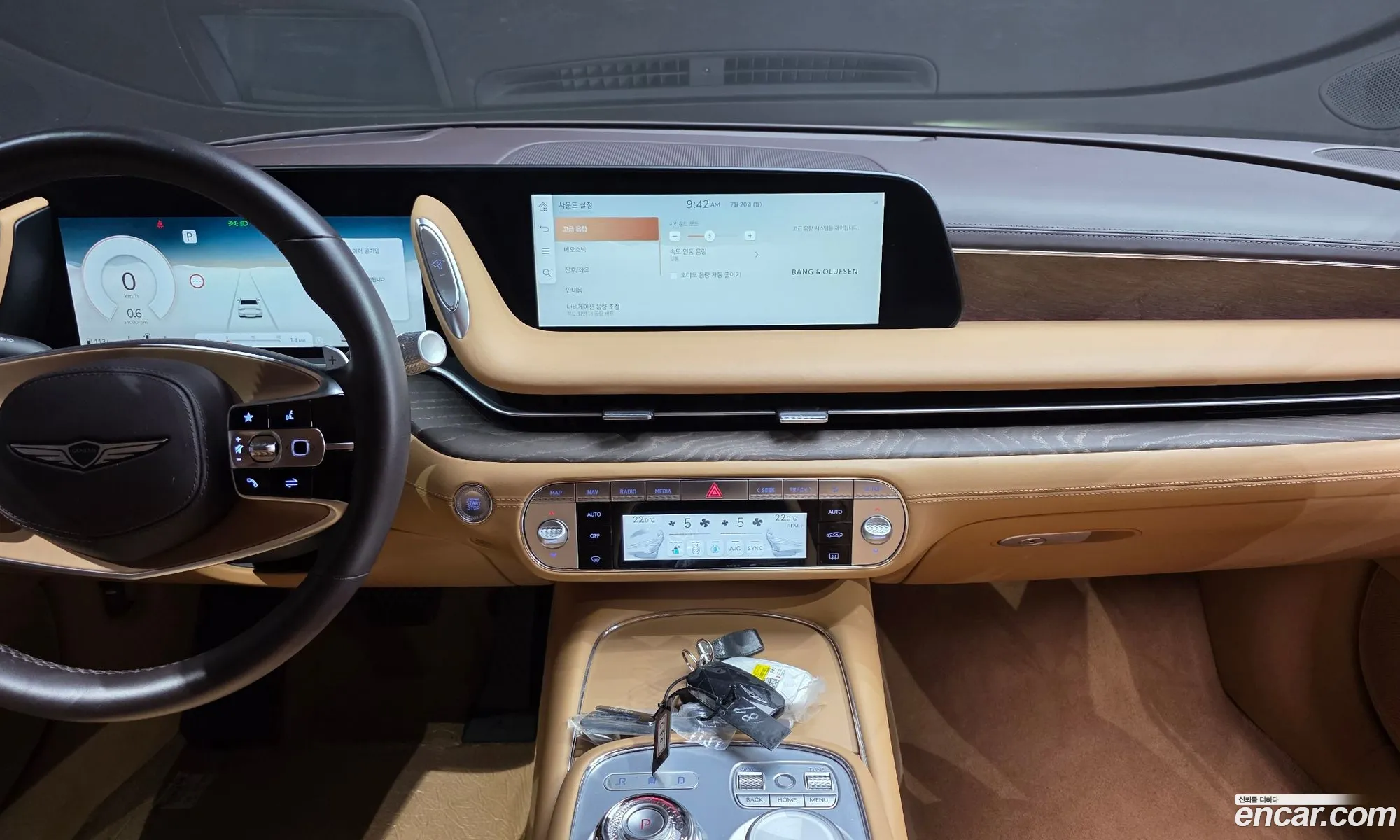 Genesis G90 2022 KMTFA41DDNU008137 — 8