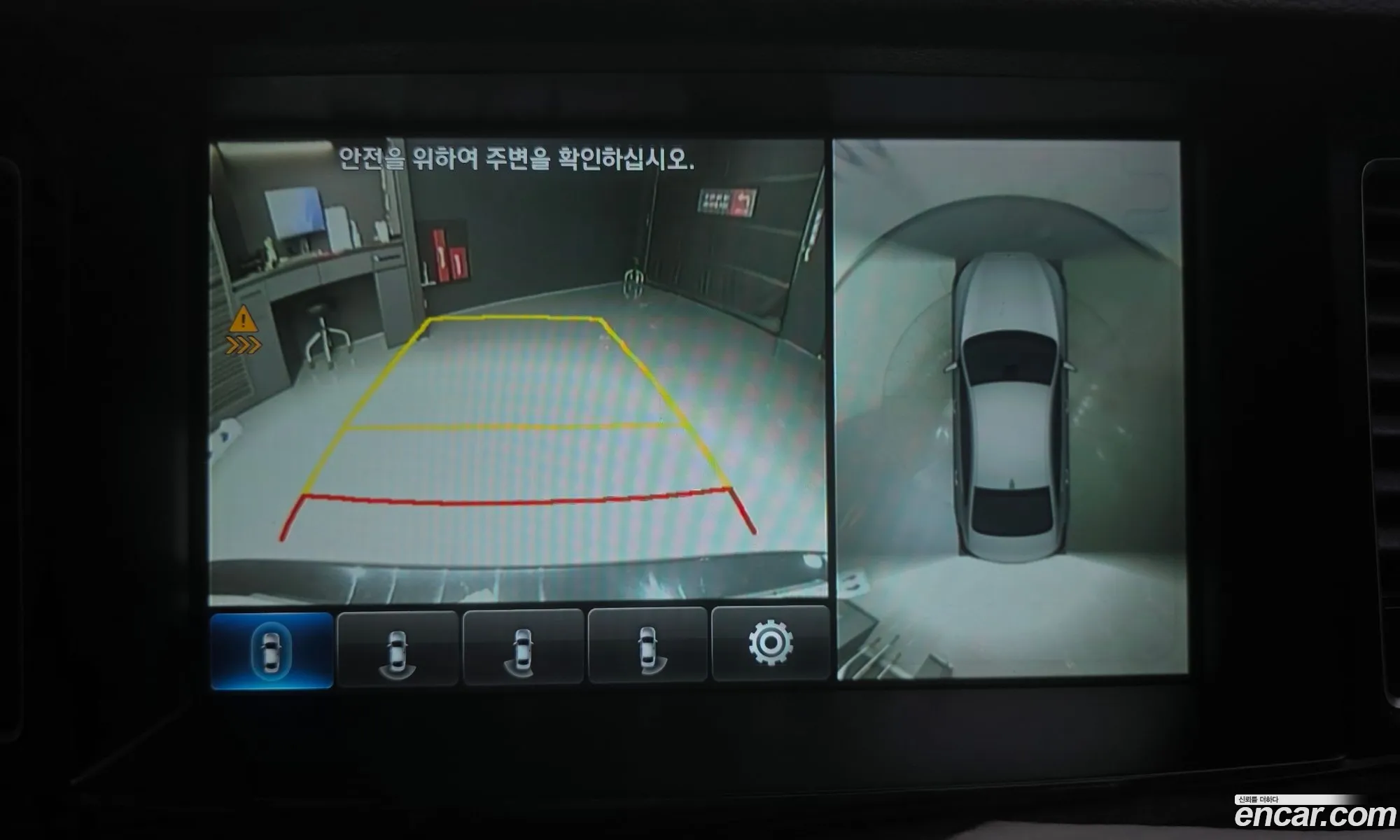 Genesis G80 2018 KMHGM41DDJU296669 — 5