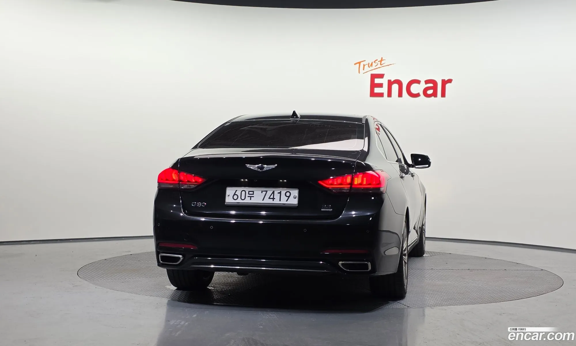 Genesis G80 2018 KMHGM41DDJU296669 — 10