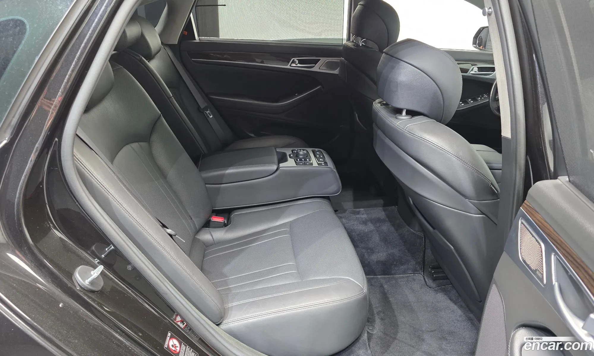 Genesis G80 2018 KMHGM41DDJU296669 — 22