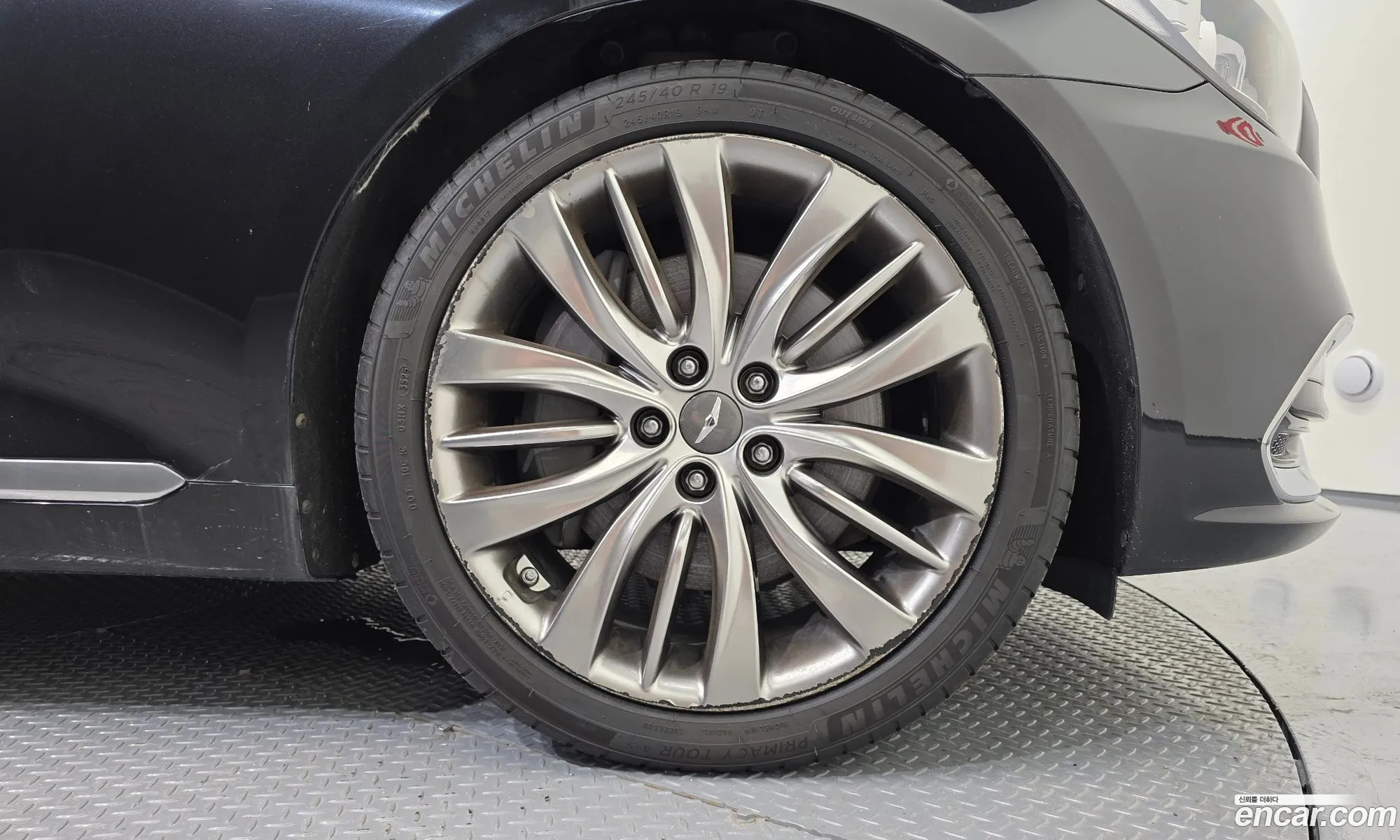 Genesis G80 2018 KMHGM41DDJU296669 — 4