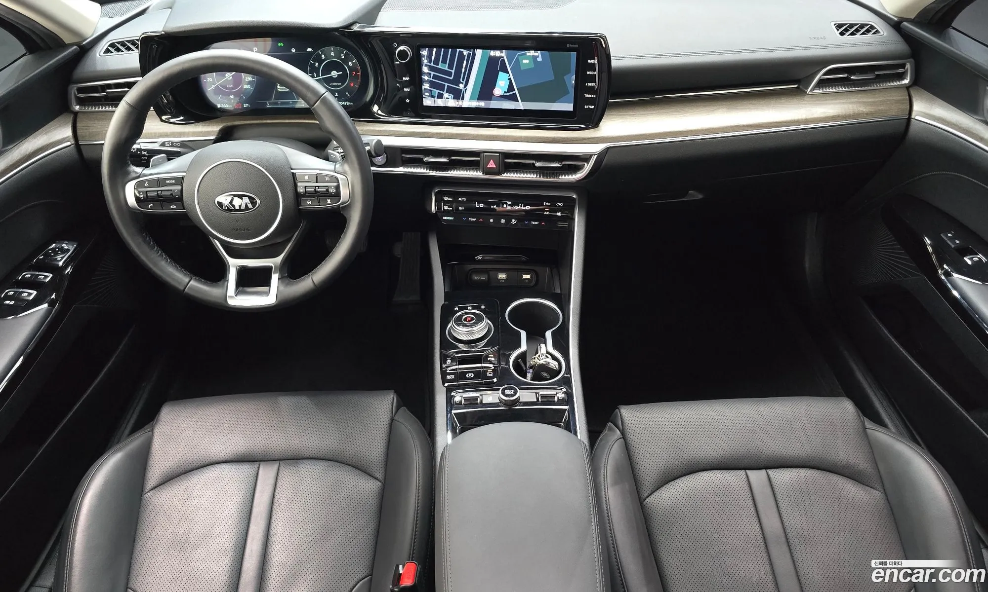 Kia K5 2020 KNAG341ABLA050604 — 9
