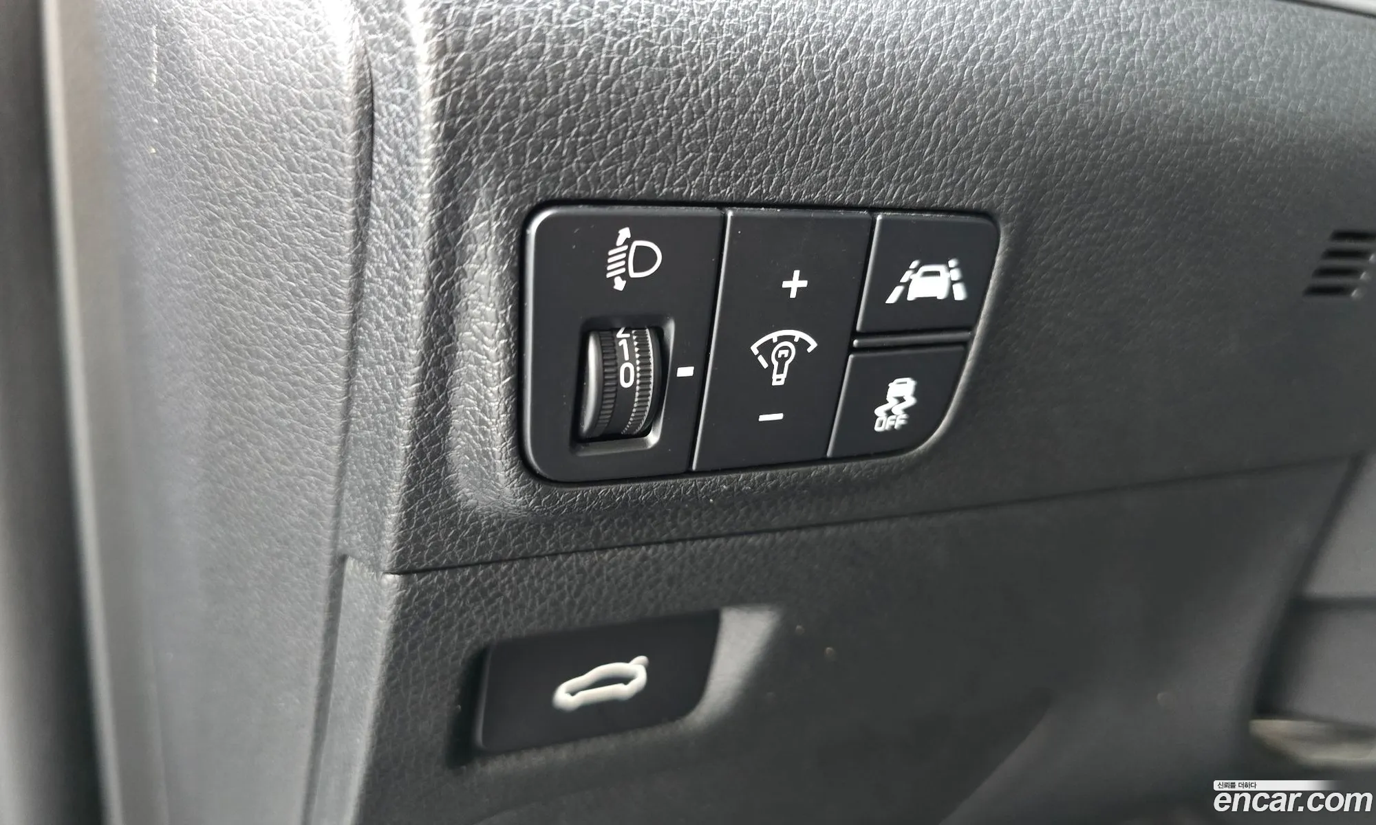 Kia K5 2020 KNAG341ABLA050604 — 5