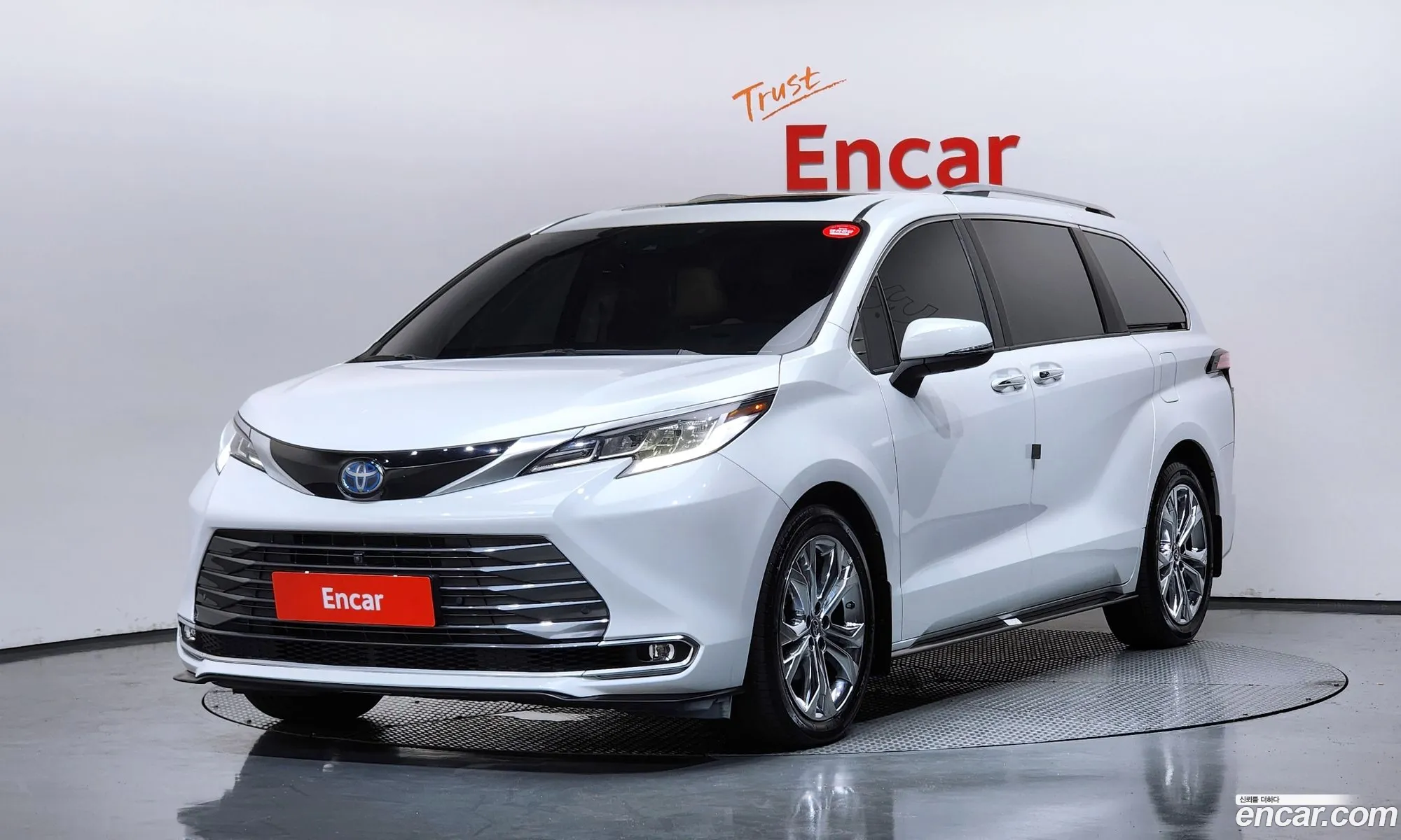 Toyota Sienna 2022 — 3