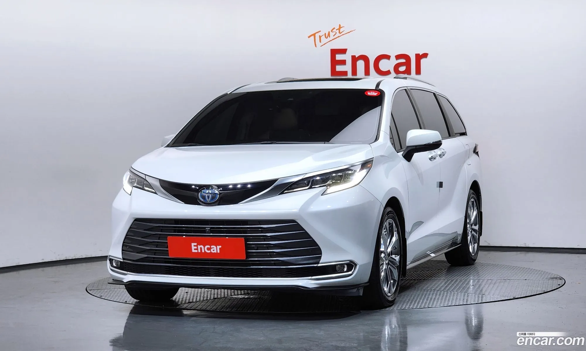 Toyota Sienna 2022 — 2