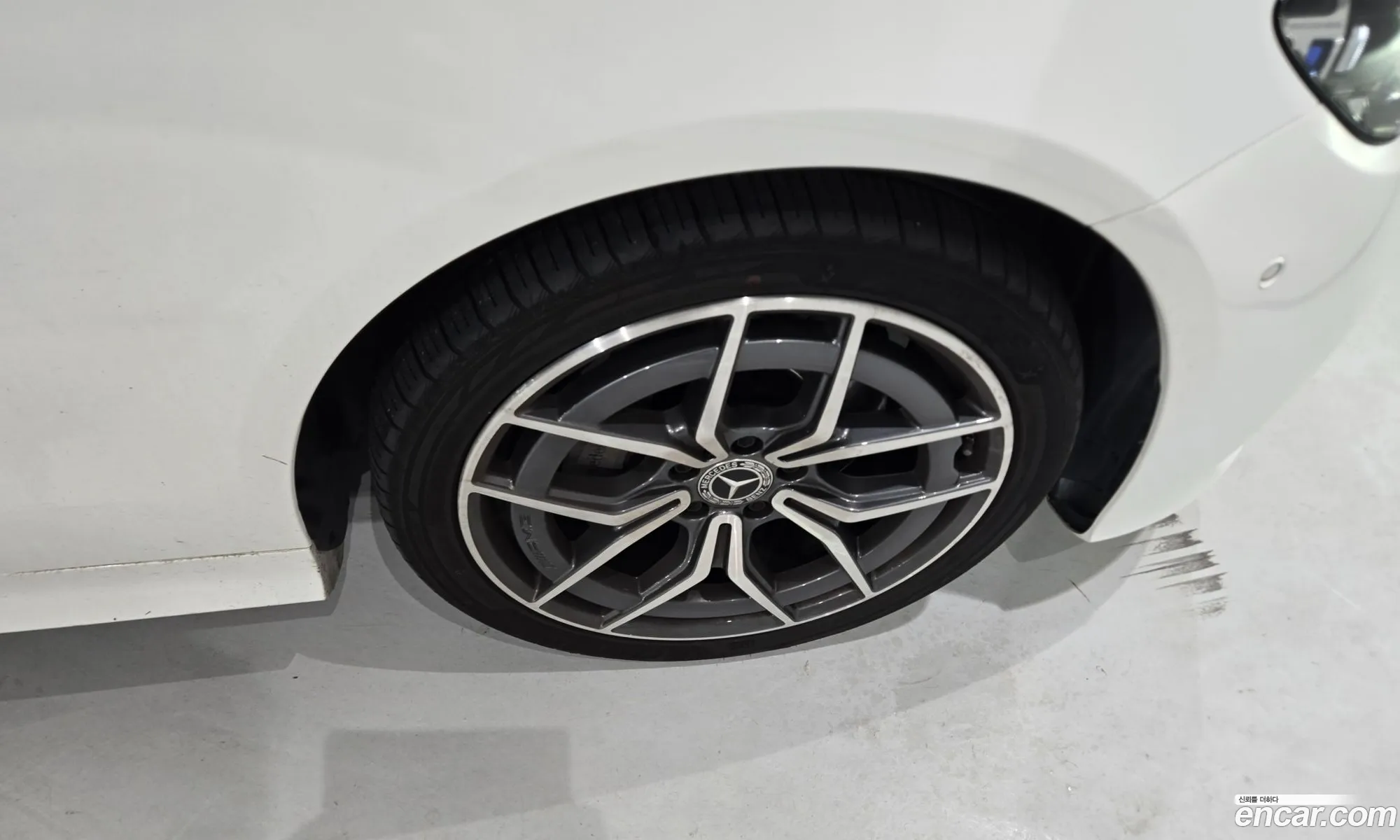 Mercedes-Benz E-Class W213 2022 — 9
