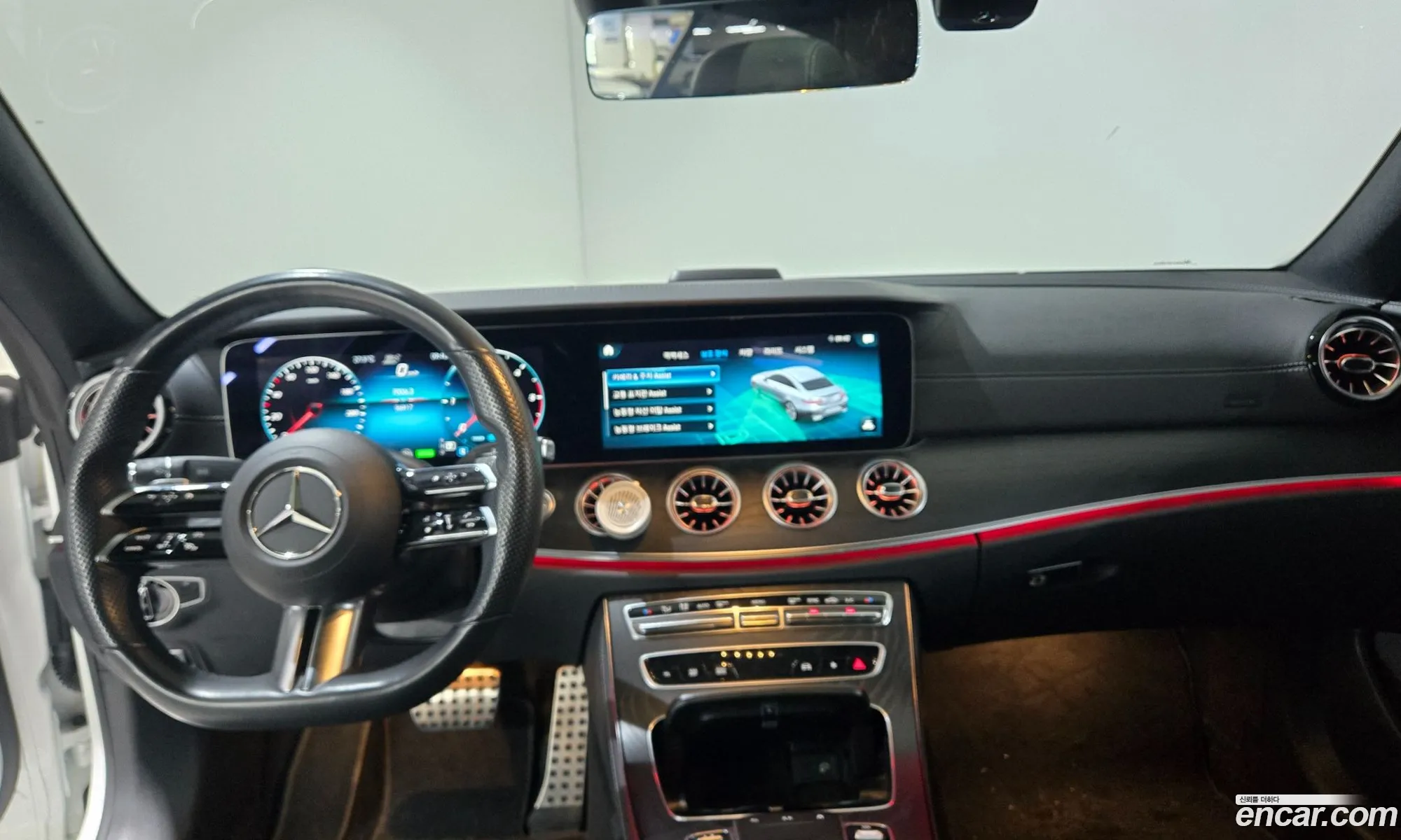 Mercedes-Benz E-Class W213 2022 — 11