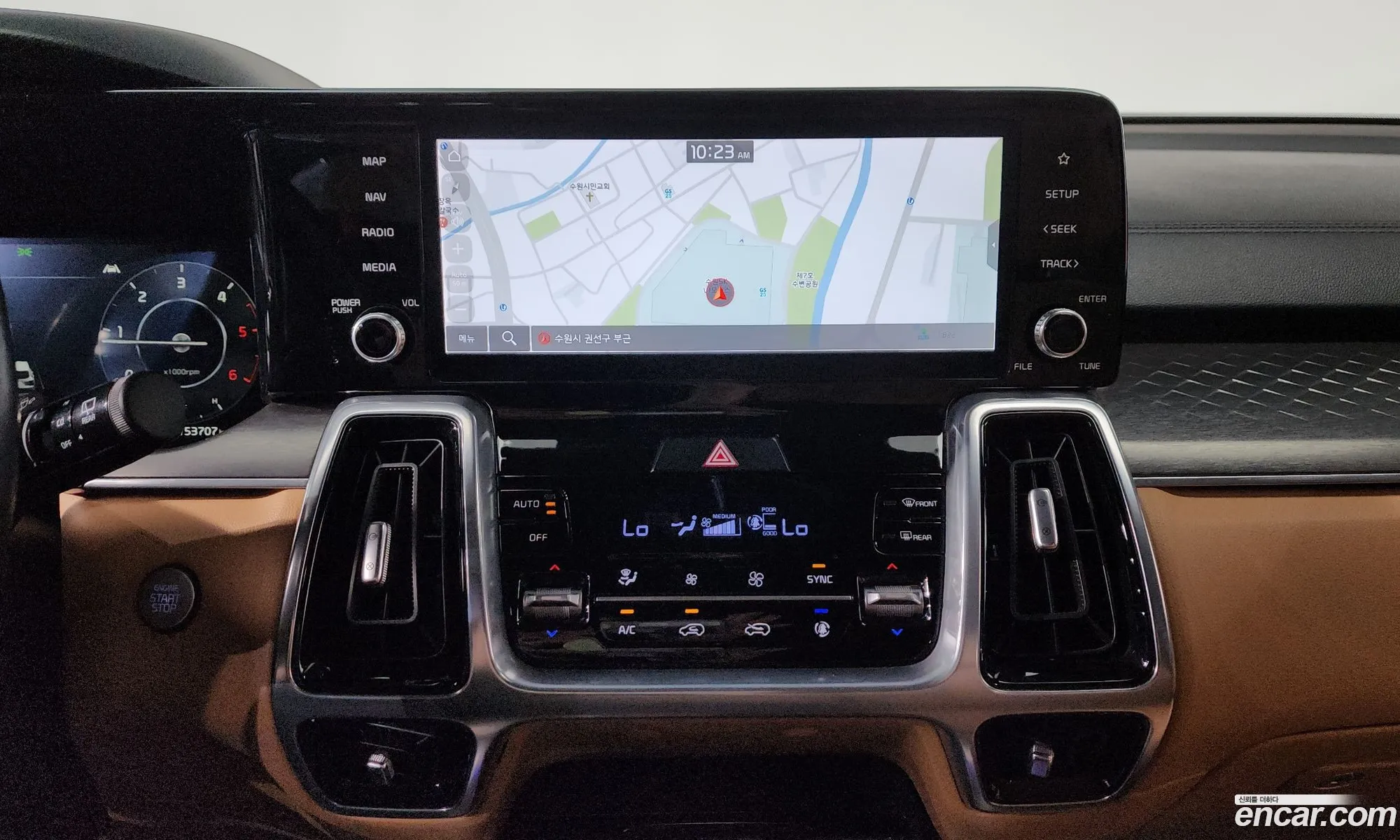 Kia Sorento 2022 — 17