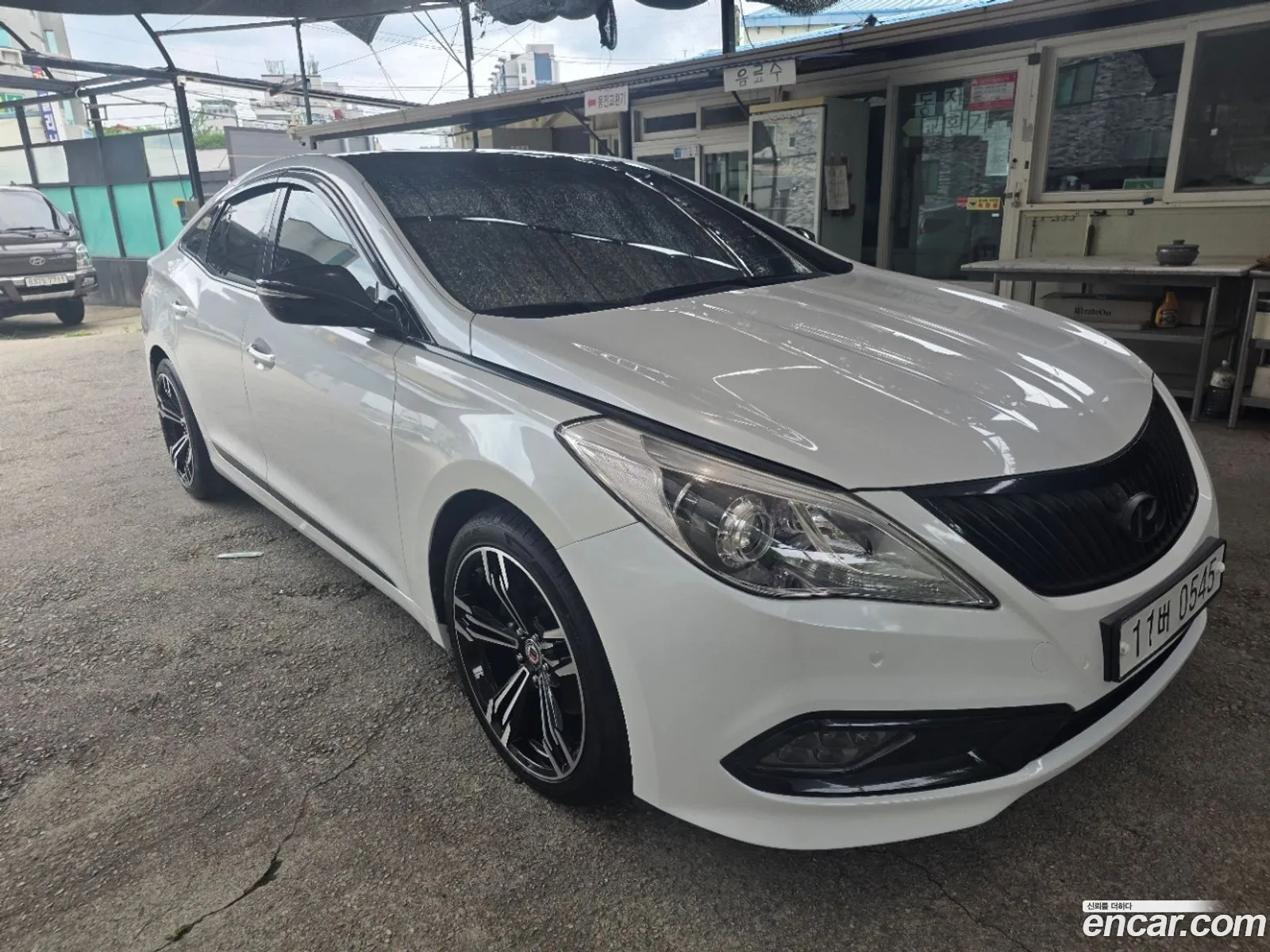 Hyundai Grandeur HG 2016 — 15