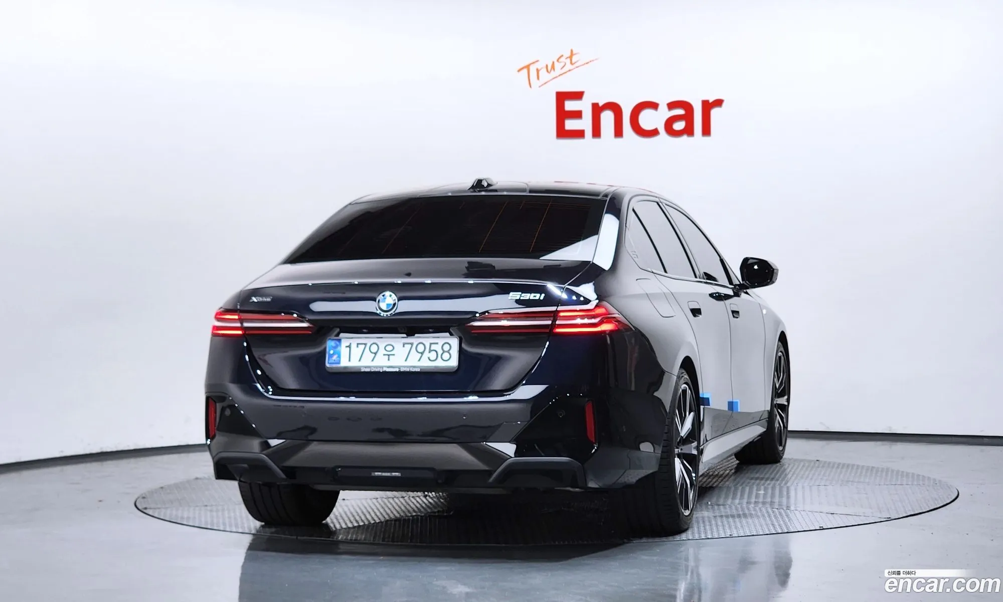 BMW 5 Series 2024 — 19