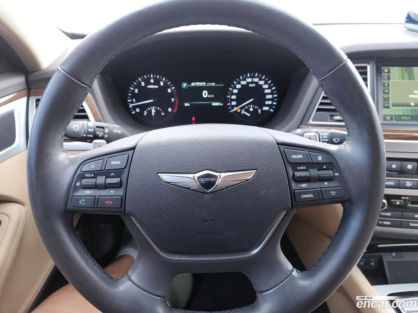 Genesis G80 2016 — 13
