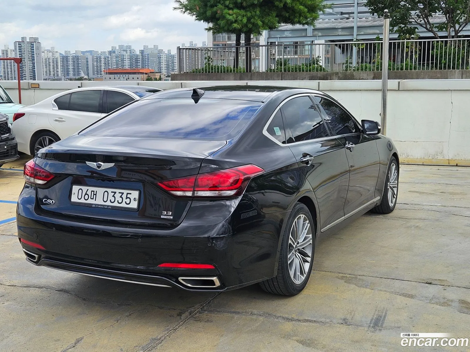 Genesis G80 2016 — 12