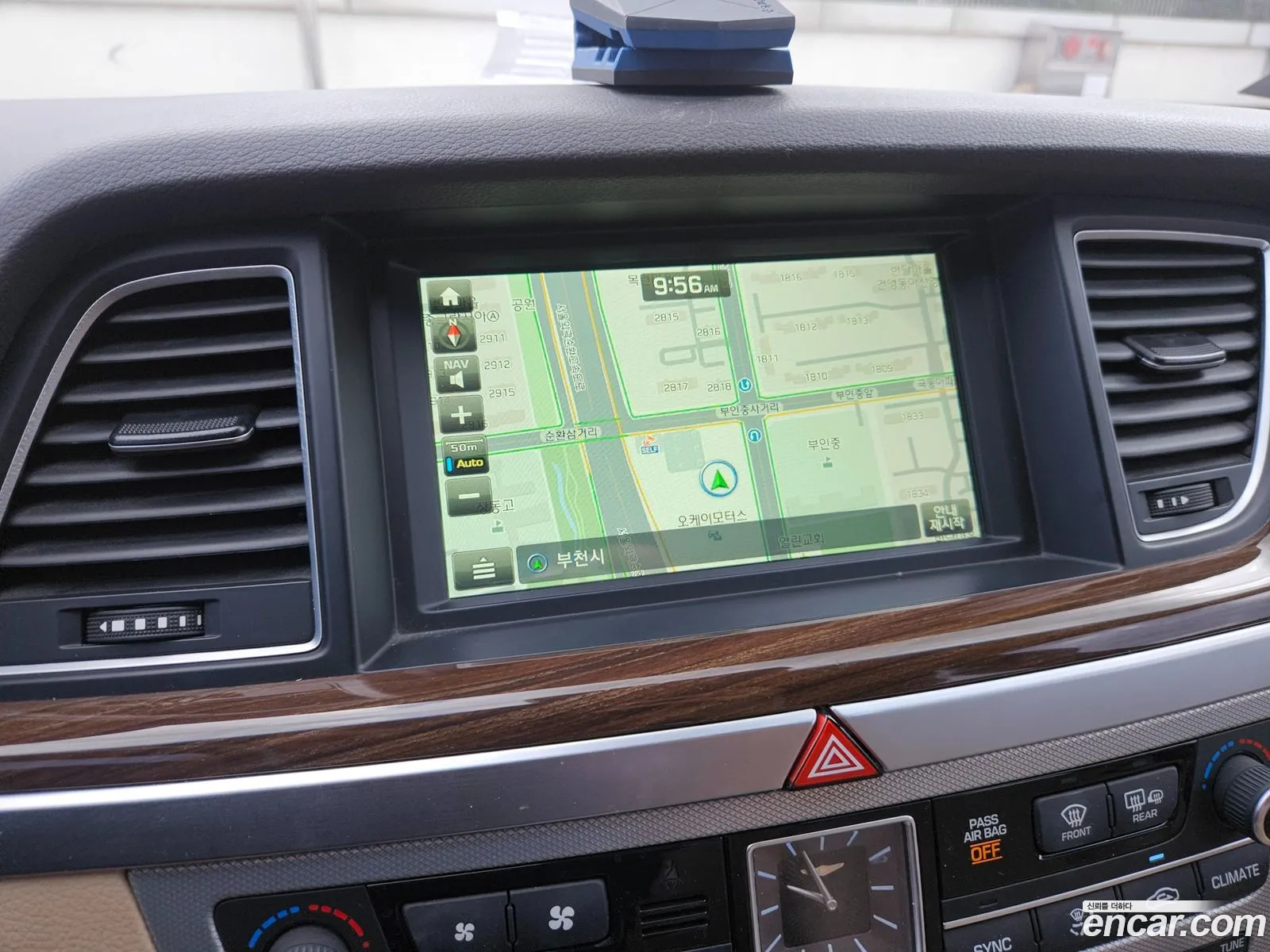 Genesis G80 2016 — 14