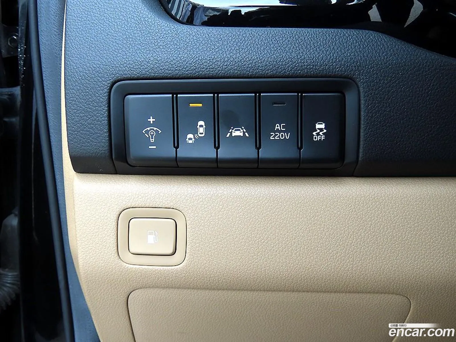 Kia Carnival 2015 — 2