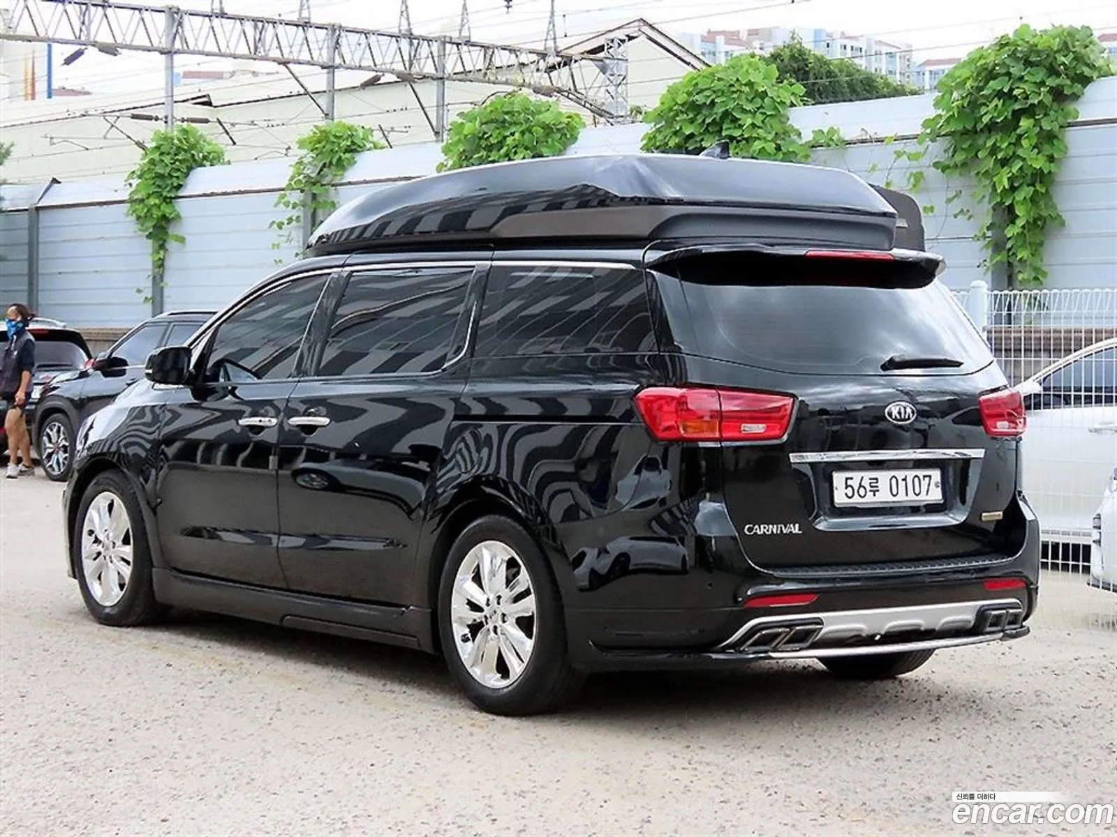 Kia Carnival 2015 — 16
