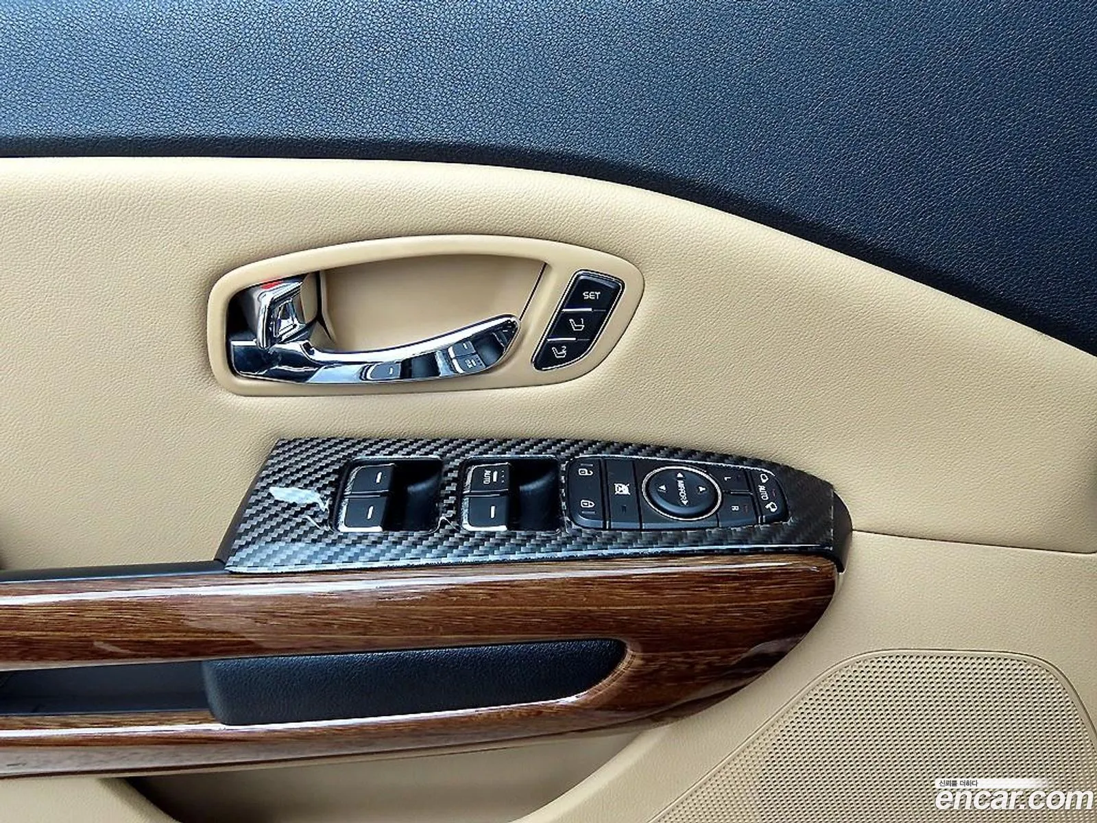 Kia Carnival 2015 — 10
