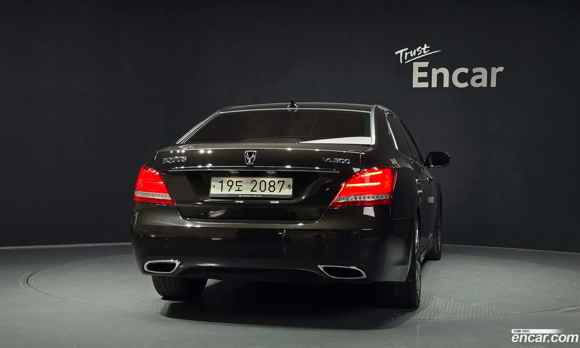 Hyundai Equus 2013 — 8