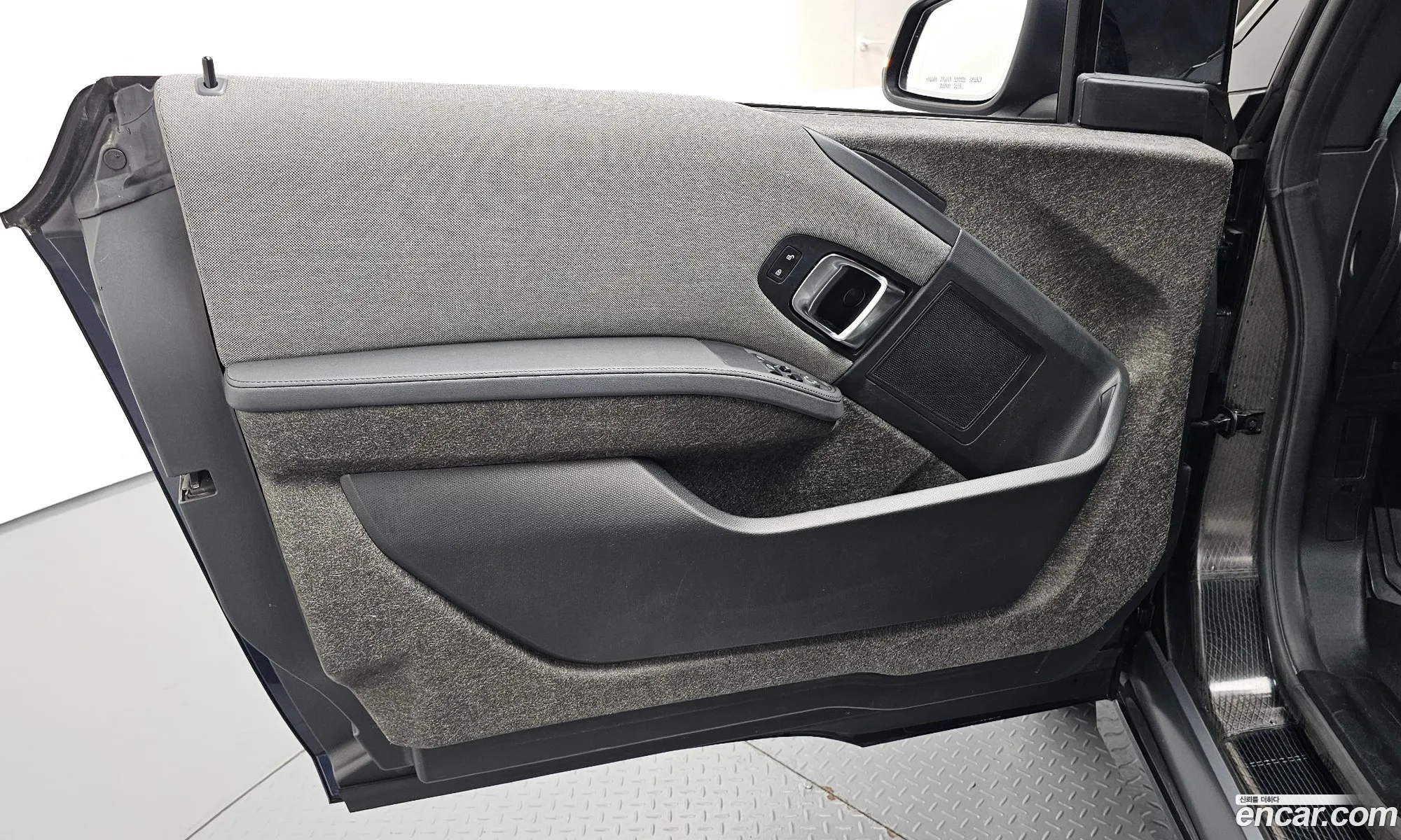 BMW i3 2018 WBY7Z2107J7B32066 — 4