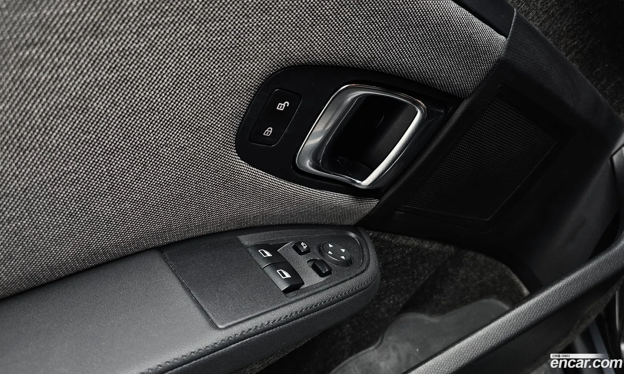 BMW i3 2018 WBY7Z2107J7B32066 — 12