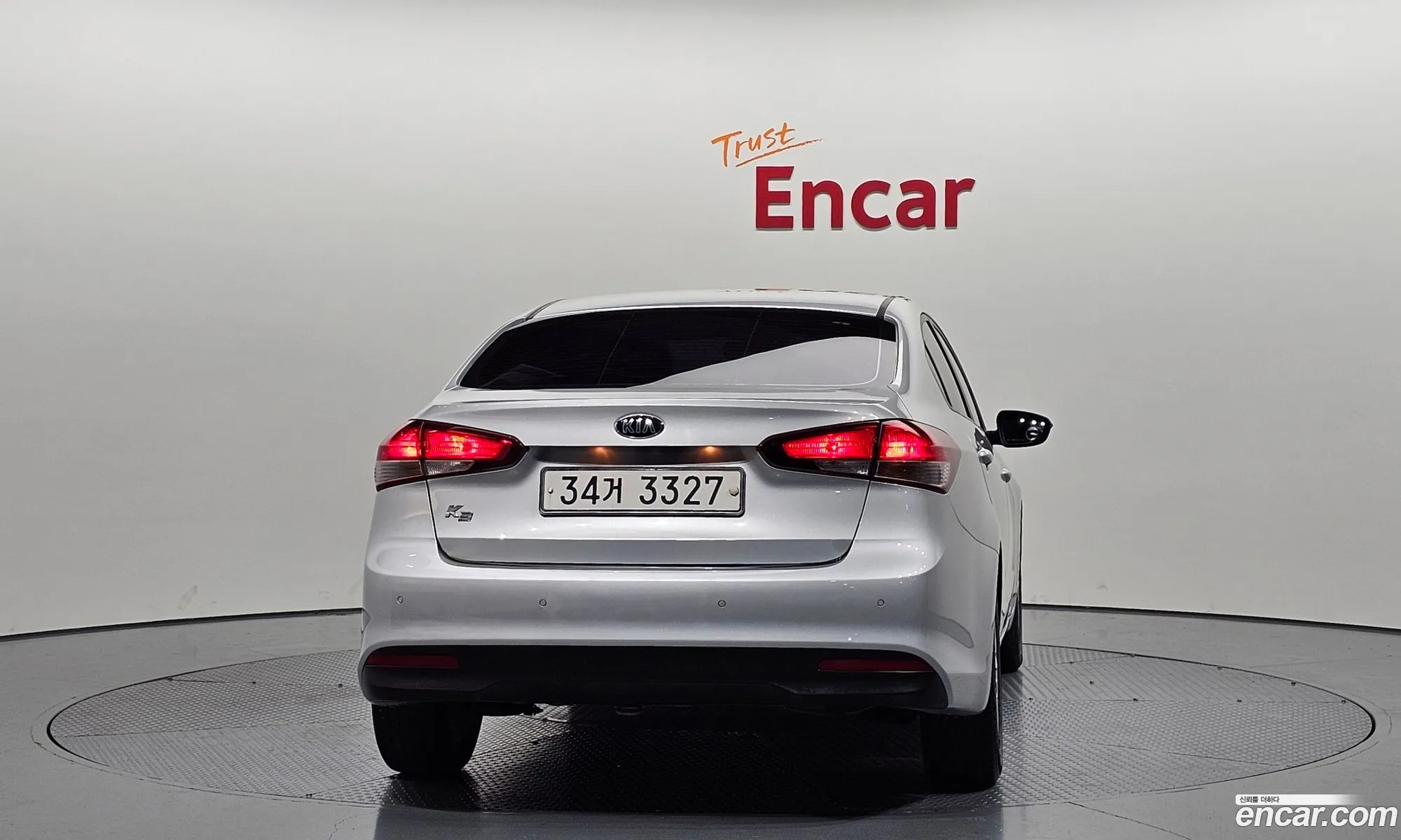 Kia K3 2017 — 10