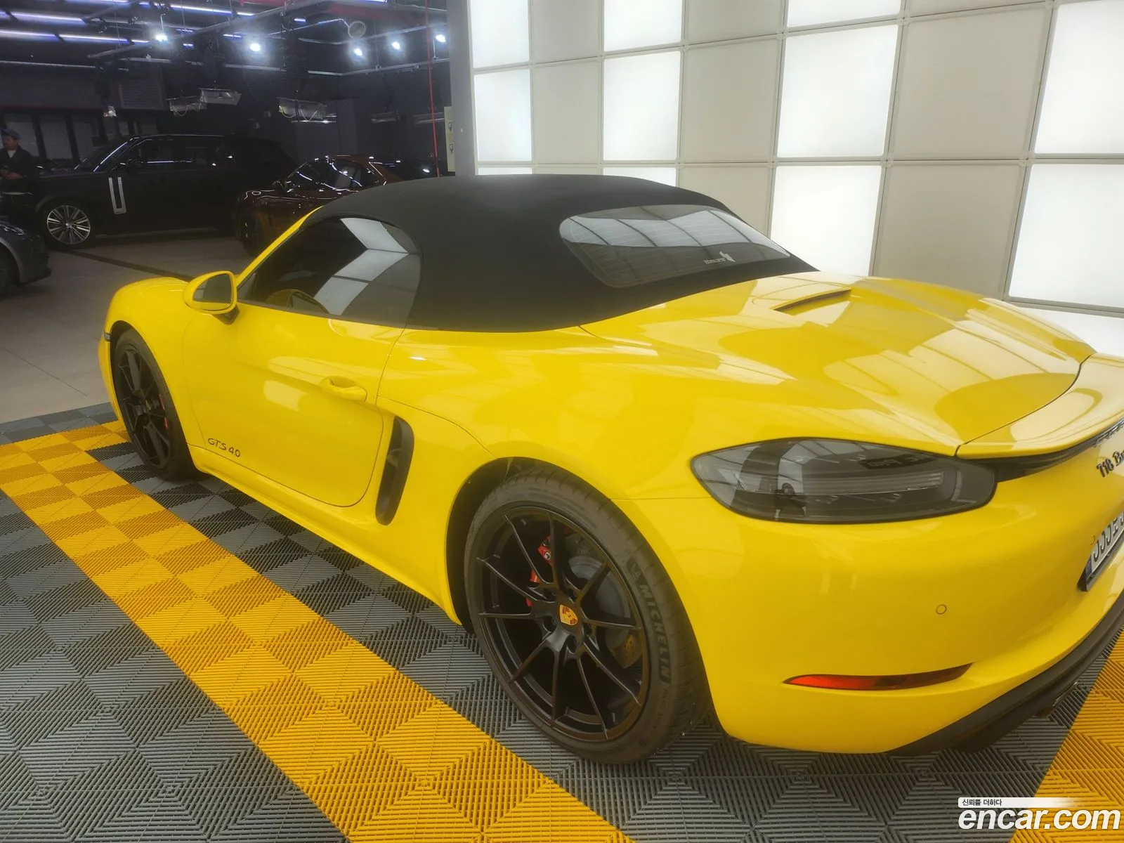 Porsche 718 Boxster